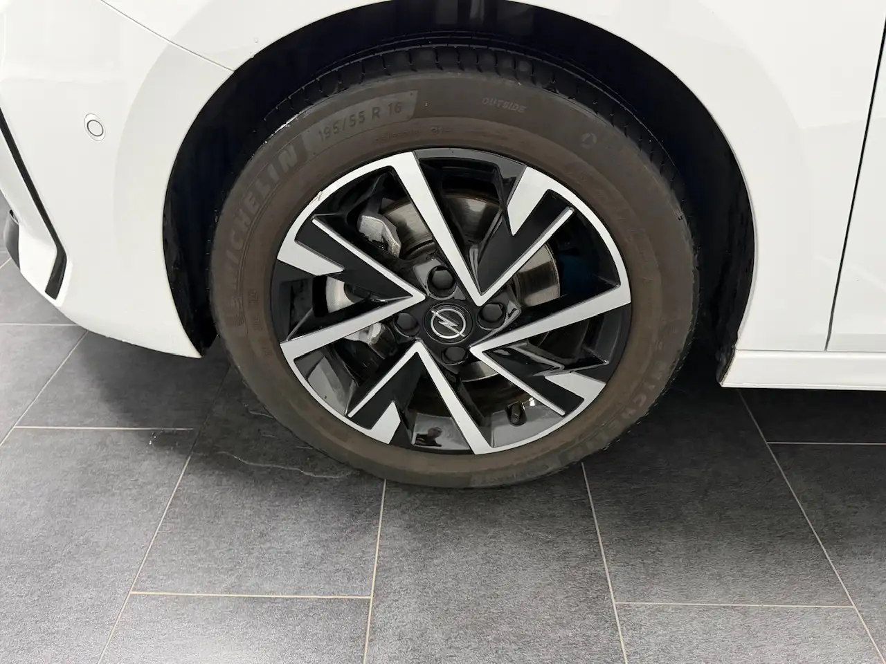 Opel Corsa GS-line, Klimaa, Alu, PDC, Kamera, CarPlay, — Vehicle gallery 7