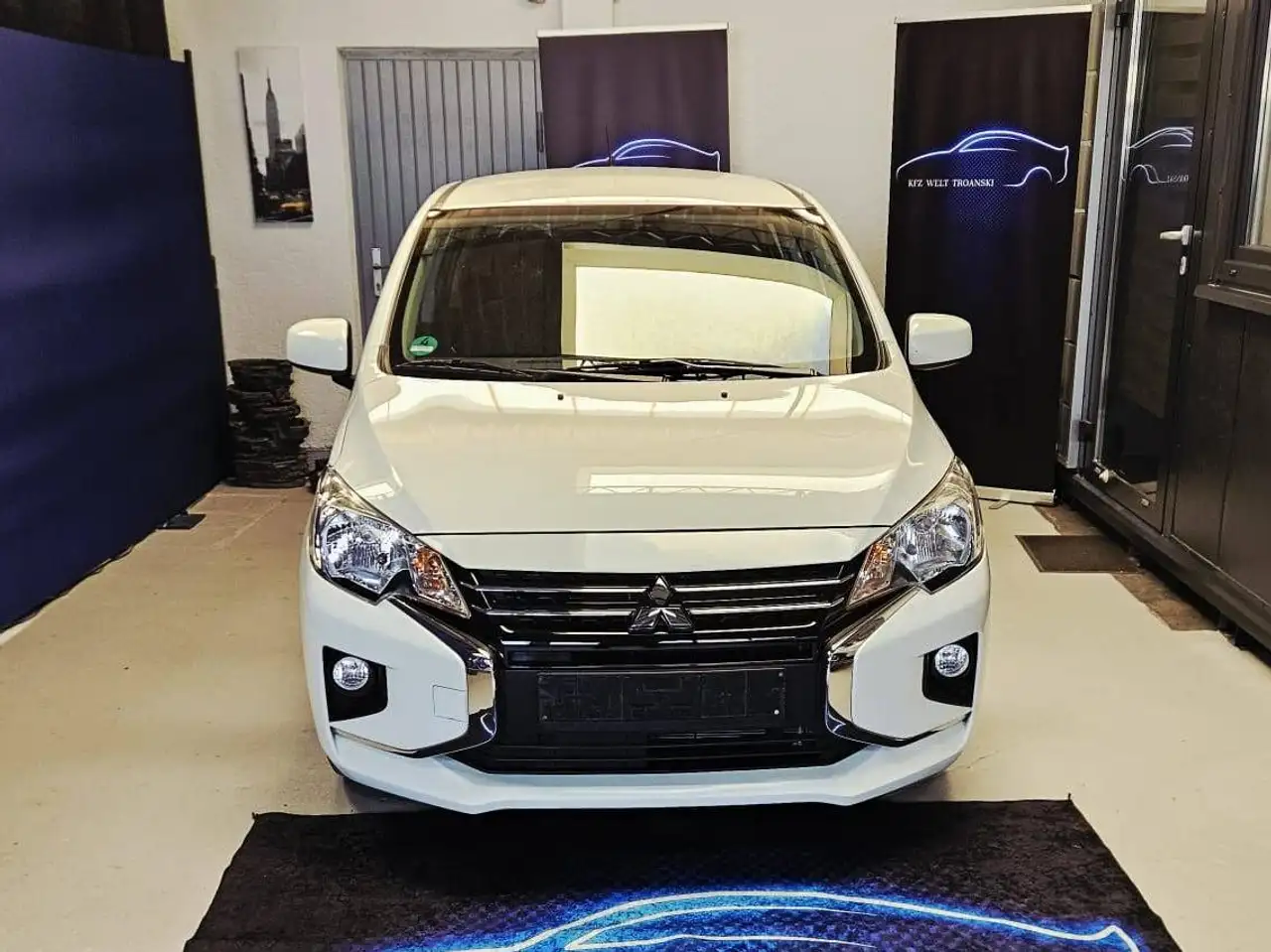 Mitsubishi Space Star Select*1,2i*KLIMA*Kamera*SH-gepfl.*TÜV&SERVICE NEU — Galería del vehículo 4
