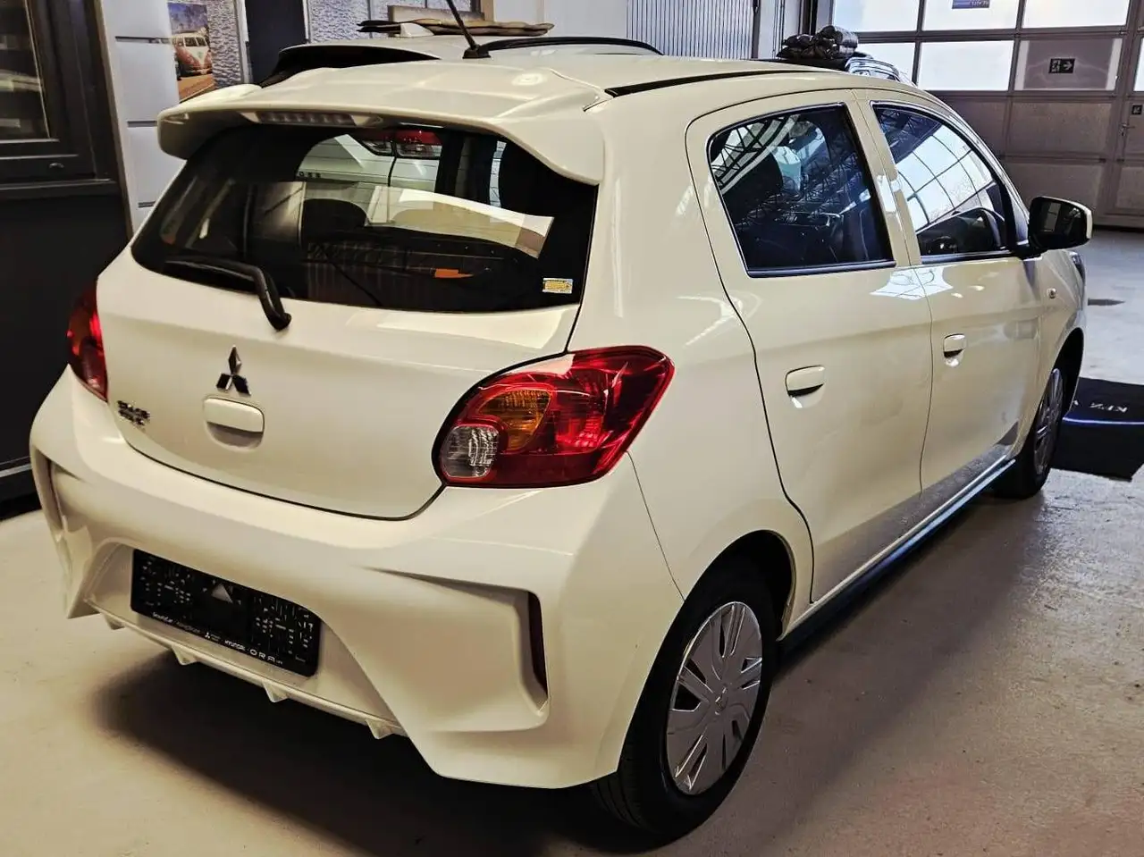 Mitsubishi Space Star Select*1,2i*KLIMA*Kamera*SH-gepfl.*TÜV&SERVICE NEU — Galería del vehículo 11