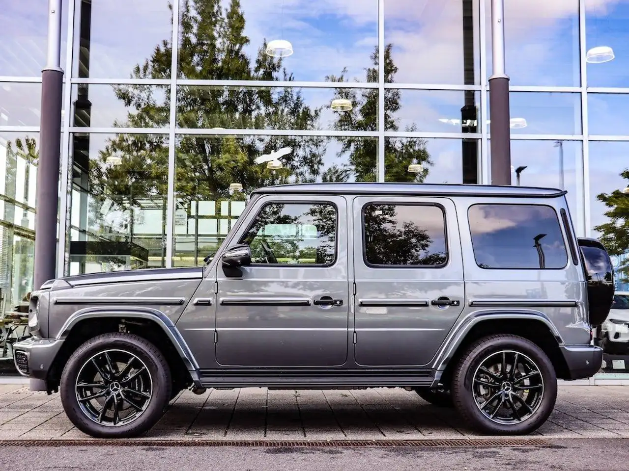 Mercedes-Benz G 500 AMG Massage/SHD/Distronic/Exclusive/Burm3D — Galería del vehículo 2