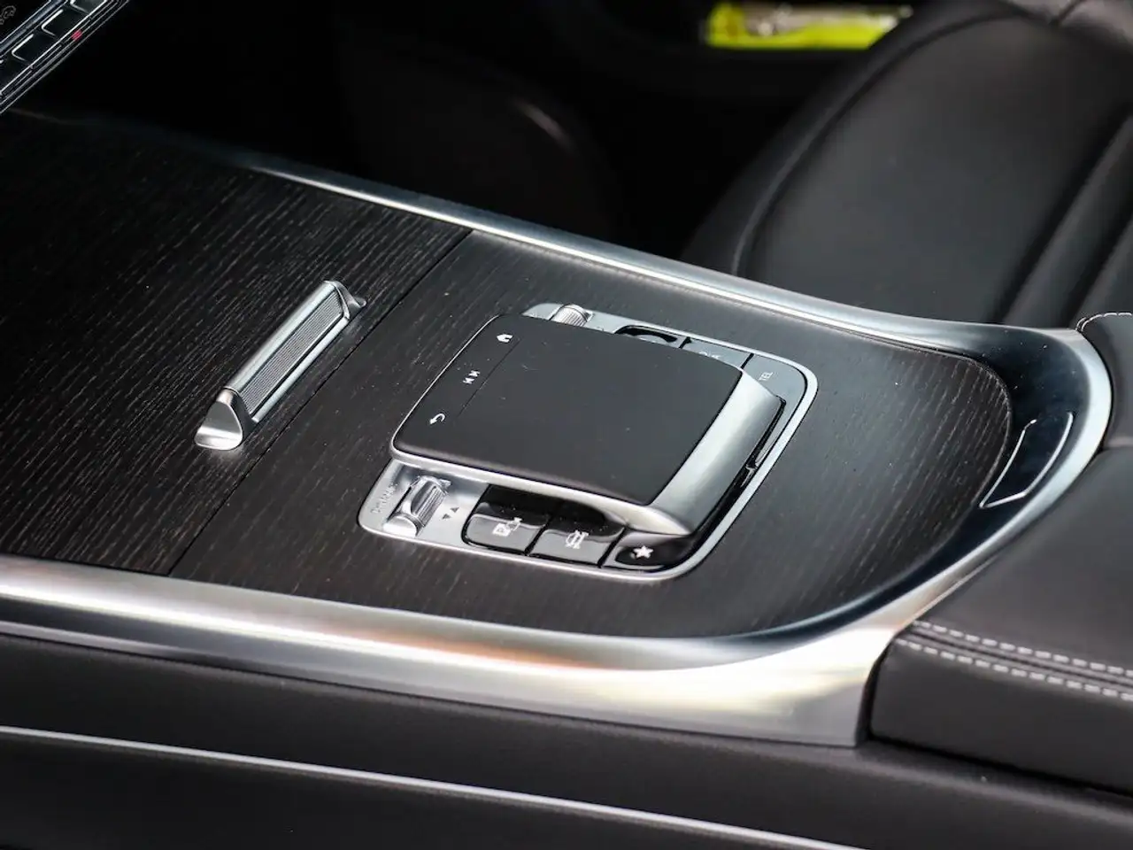 Mercedes-Benz G 500 AMG Massage/SHD/Distronic/Exclusive/Burm3D — Galería del vehículo 20