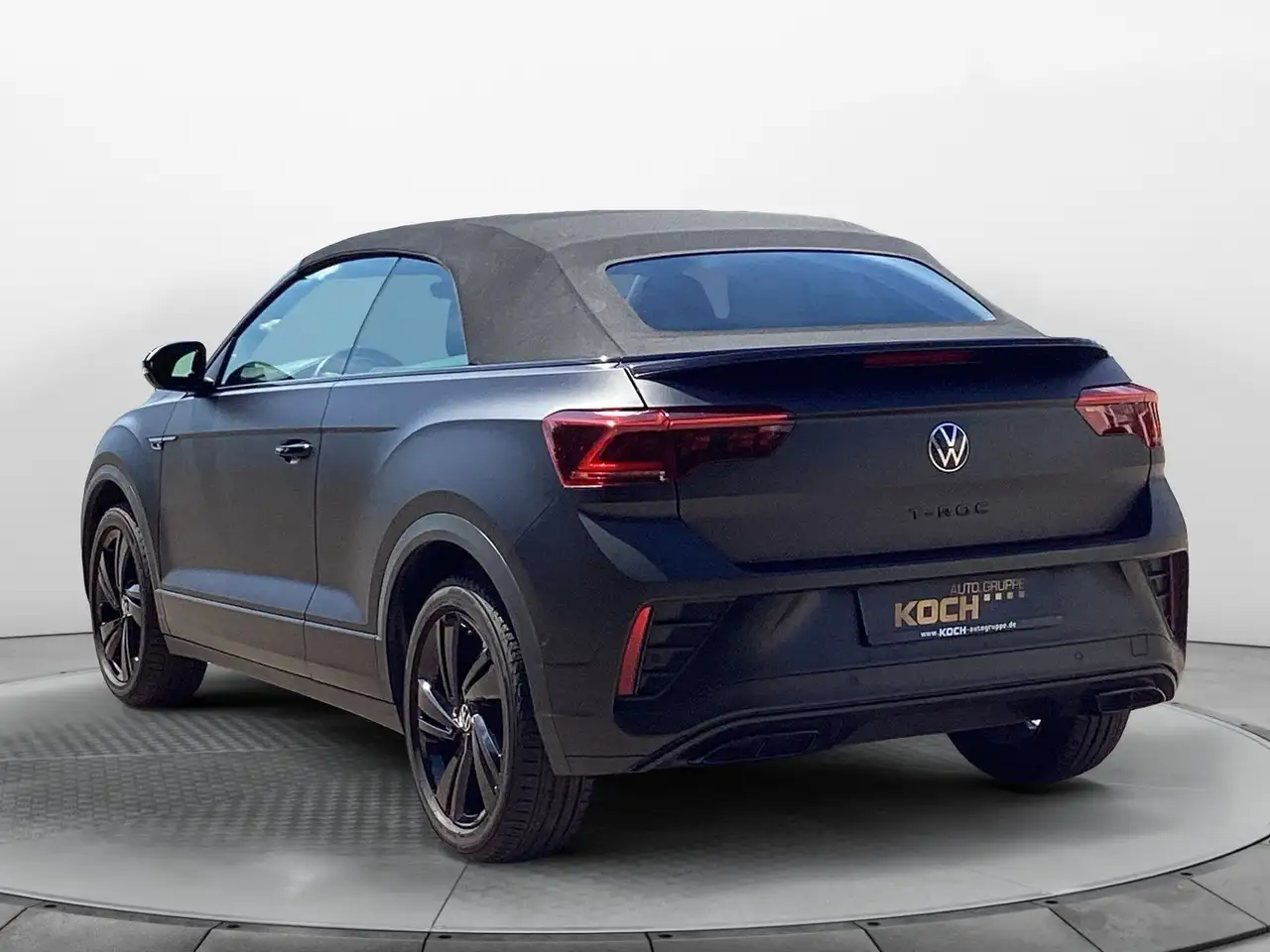 Volkswagen T-Roc 1.5TSI R-Line Edition Black DSG — معرض صور السيارة 4