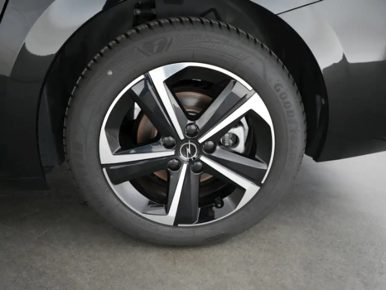 Opel Astra L ST GS AT+NAVI+LED+360 GRAD KAMERA+SITZ-/LENKRADH — Galería del vehículo 10