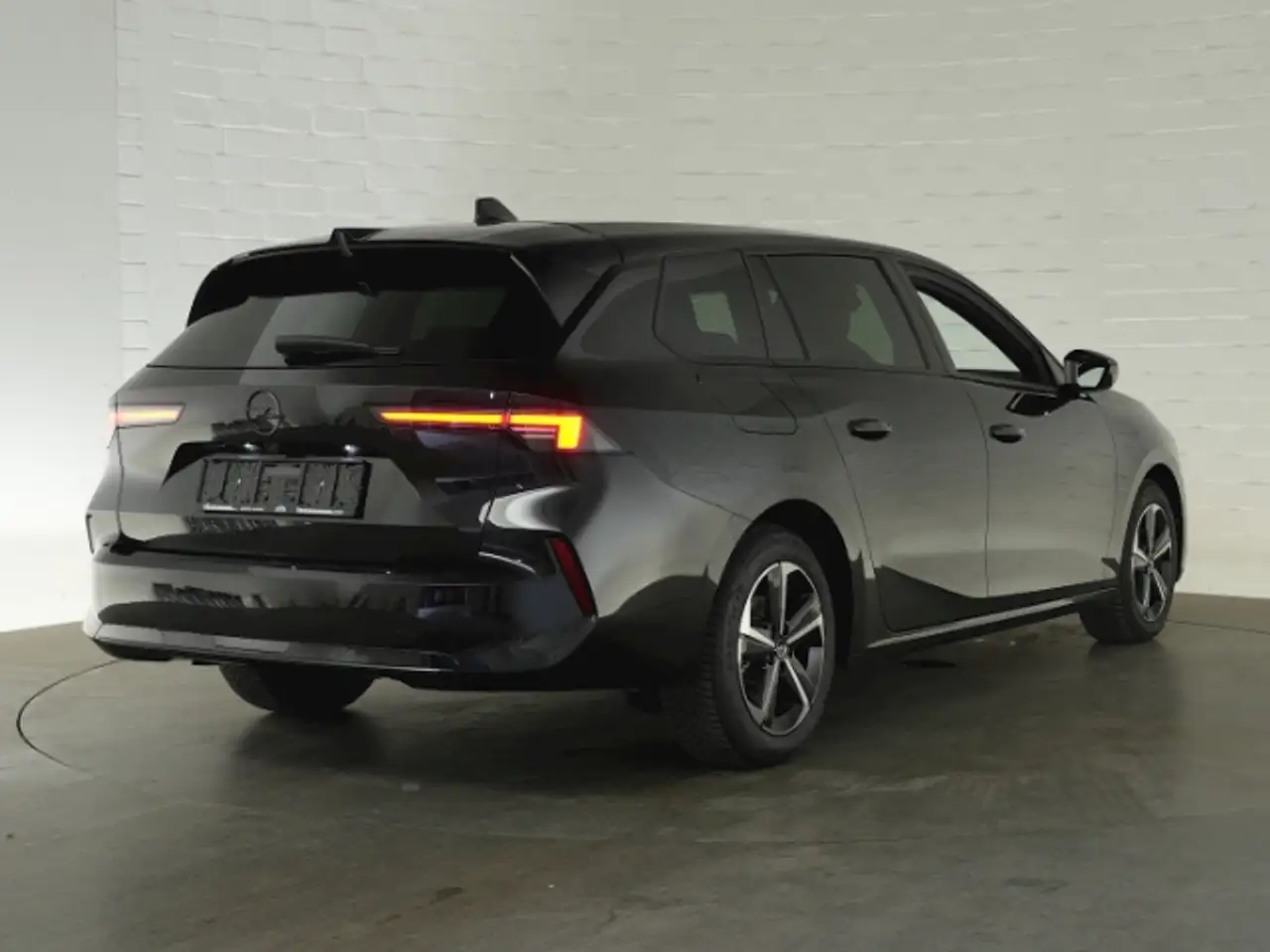 Opel Astra L ST GS AT+NAVI+LED+360 GRAD KAMERA+SITZ-/LENKRADH — Galería del vehículo 3