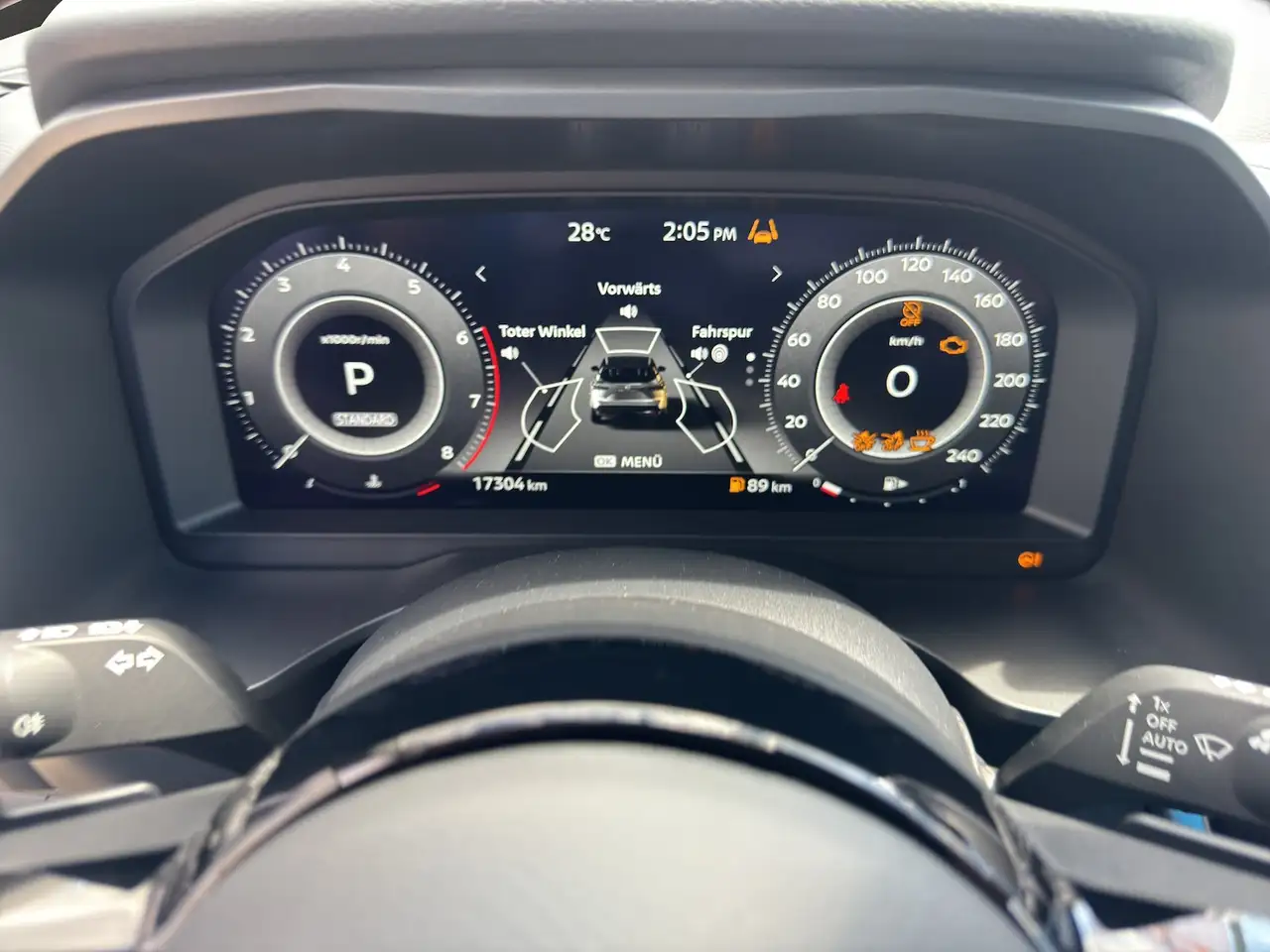 Nissan Qashqai N-Connecta XTronic *Navi/LED/Kamera360/PDC/Winterp — Galería del vehículo 12
