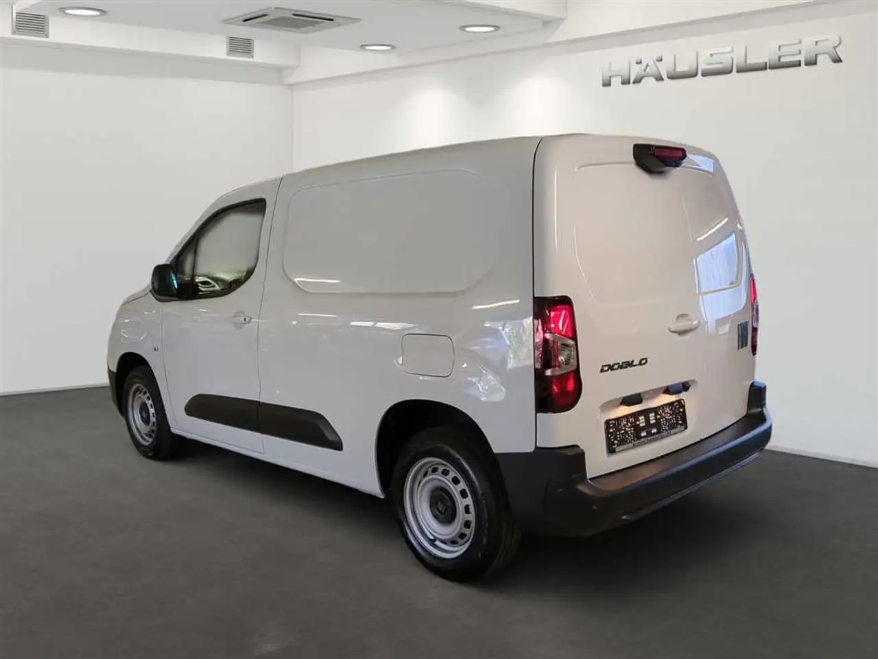 Fiat Doblo serie 2 Cargo L1 Light 1.2 PT — Galería del vehículo 5