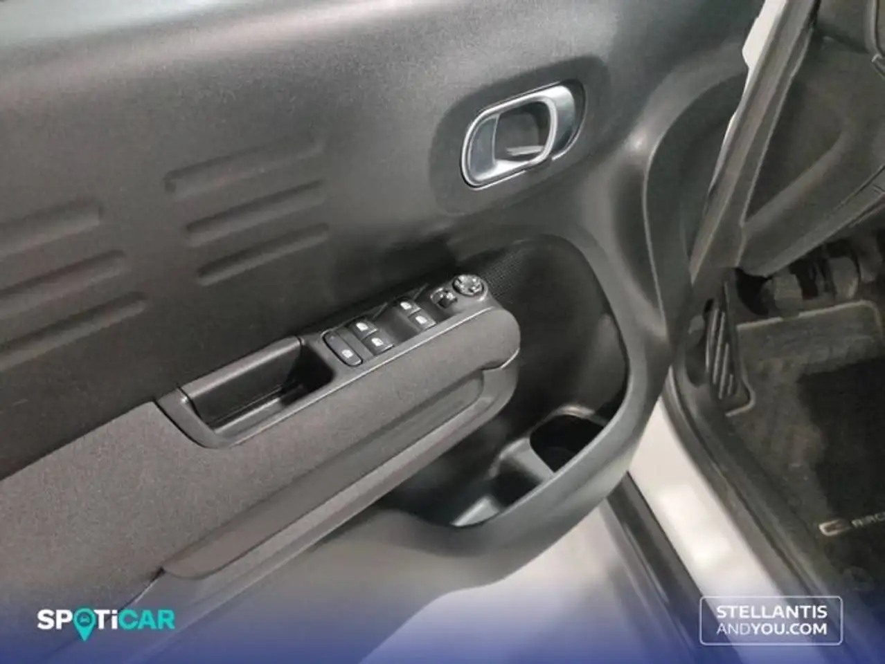 Citroen C3 Aircross PureTech 81kW (110CV) Plus — معرض صور السيارة 13