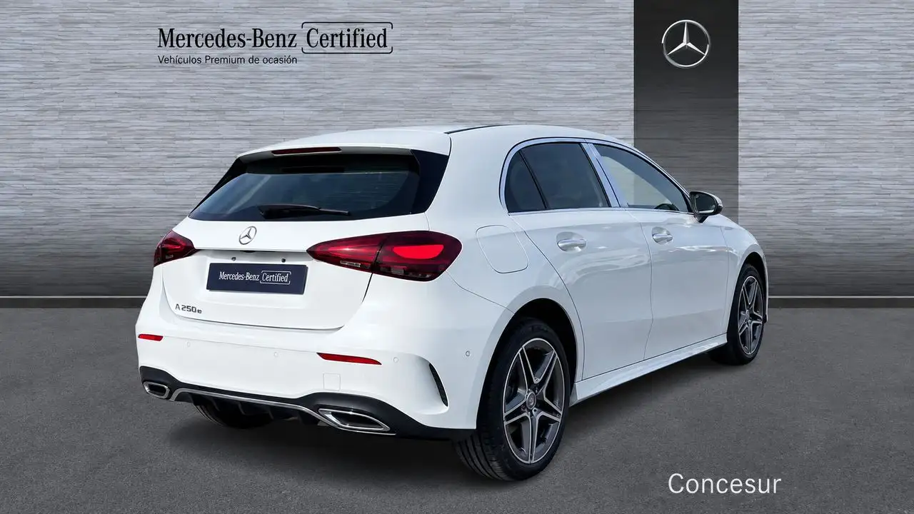 Mercedes-Benz A 250 e — معرض صور السيارة 6