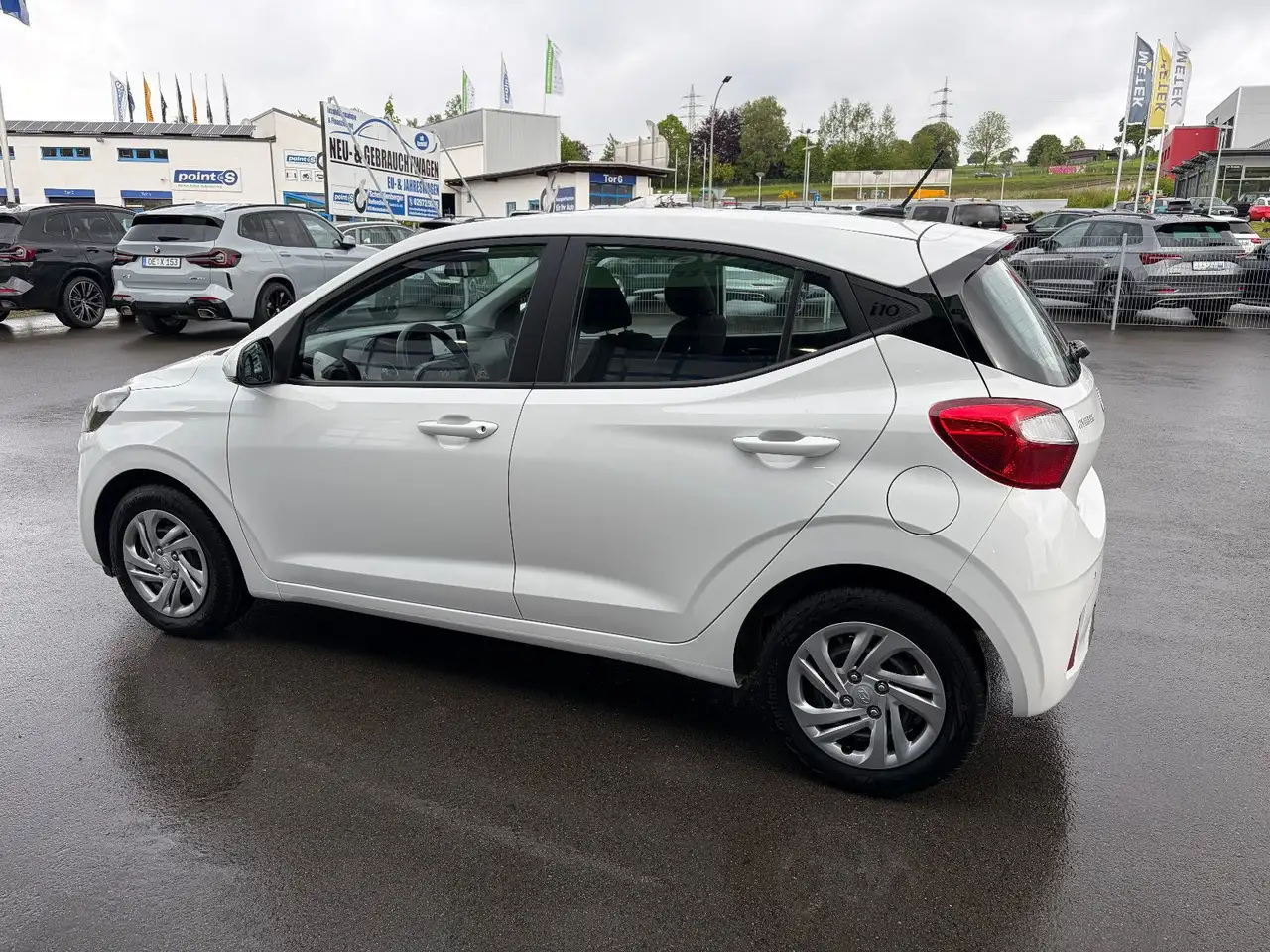 Hyundai i10 Select Navi Kamera AppleCar Android Klima — Galería del vehículo 8