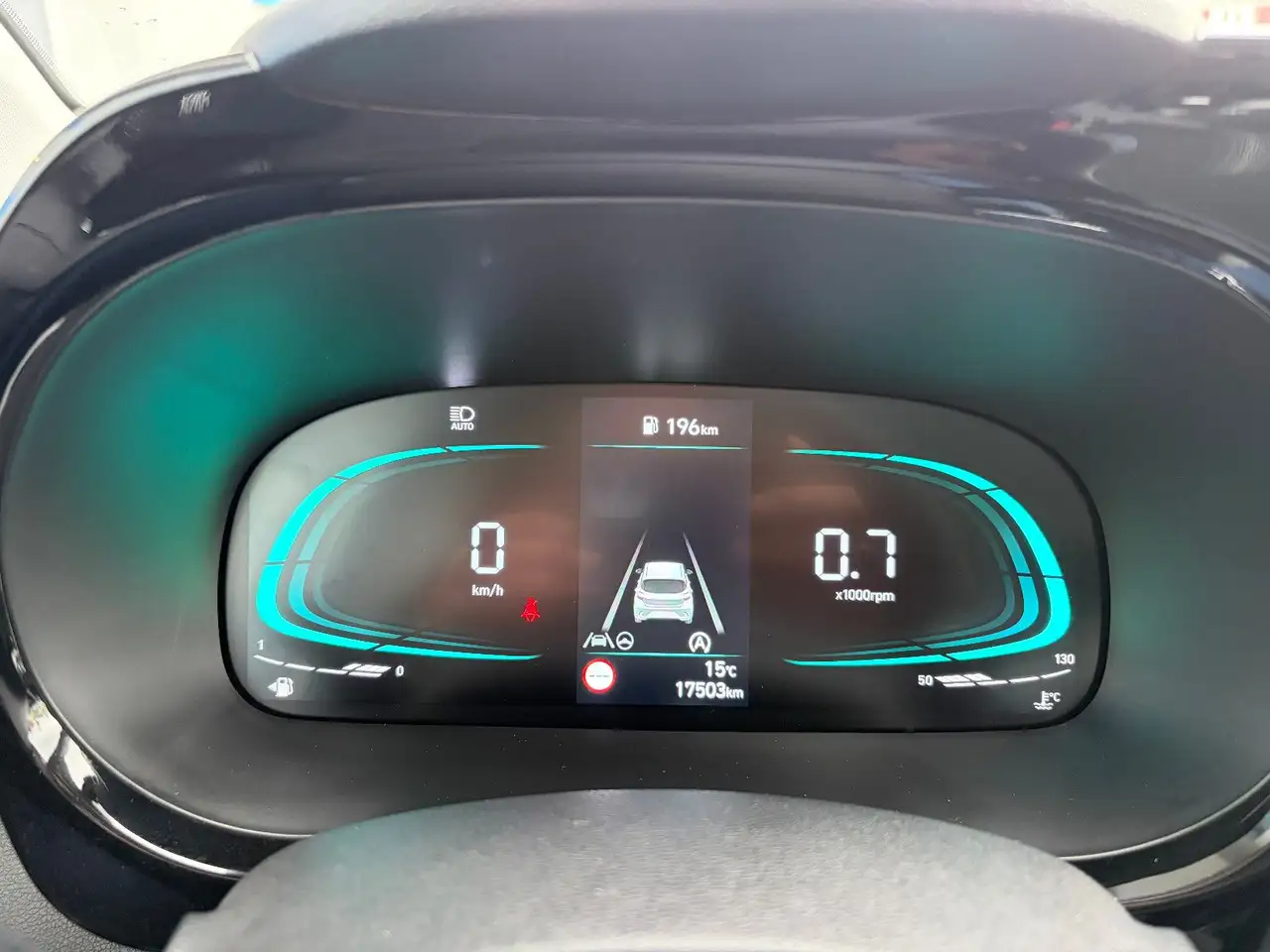 Hyundai i10 Select Navi Kamera AppleCar Android Klima — Galería del vehículo 27