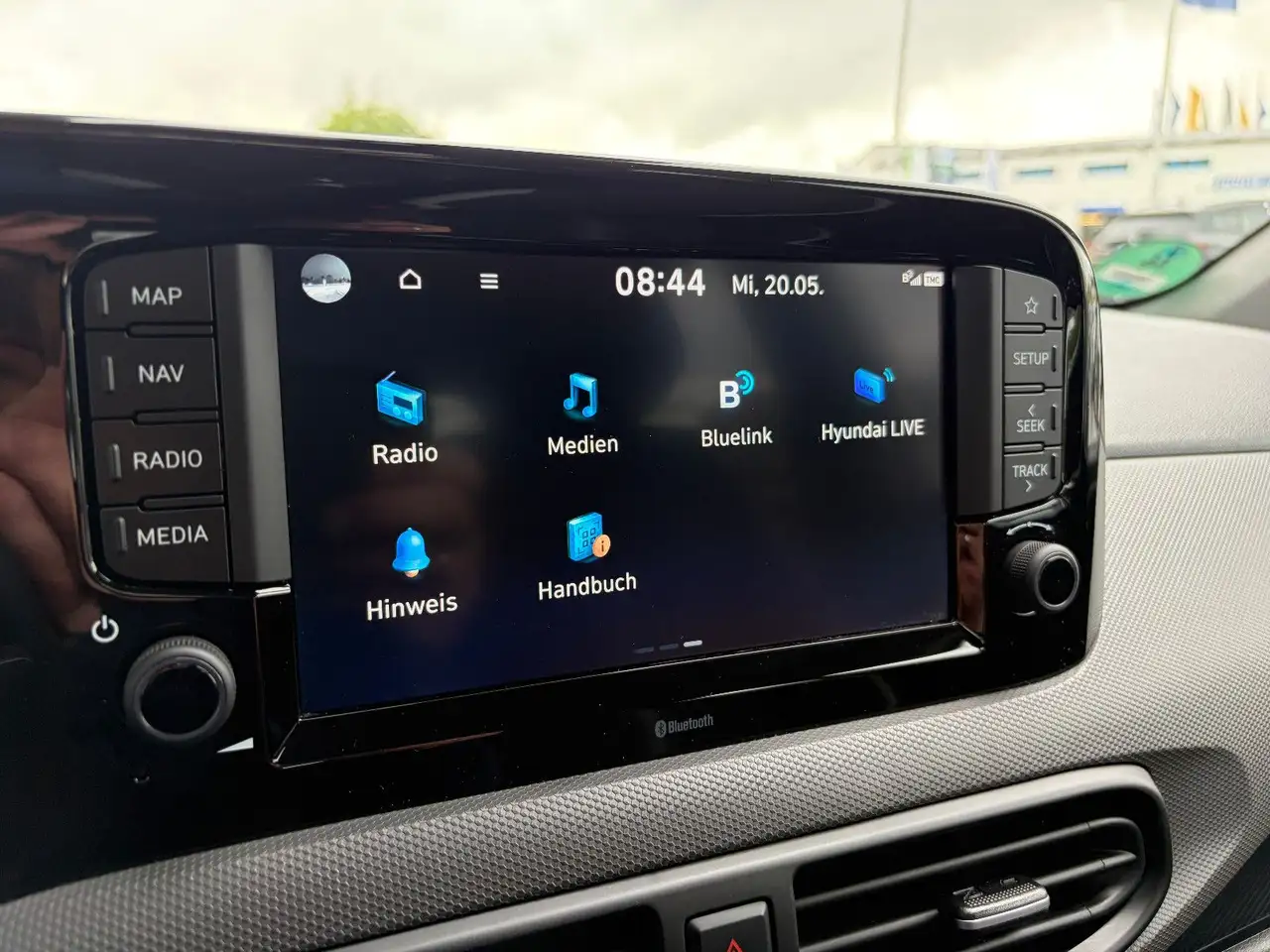 Hyundai i10 Select Navi Kamera AppleCar Android Klima — Galería del vehículo 26