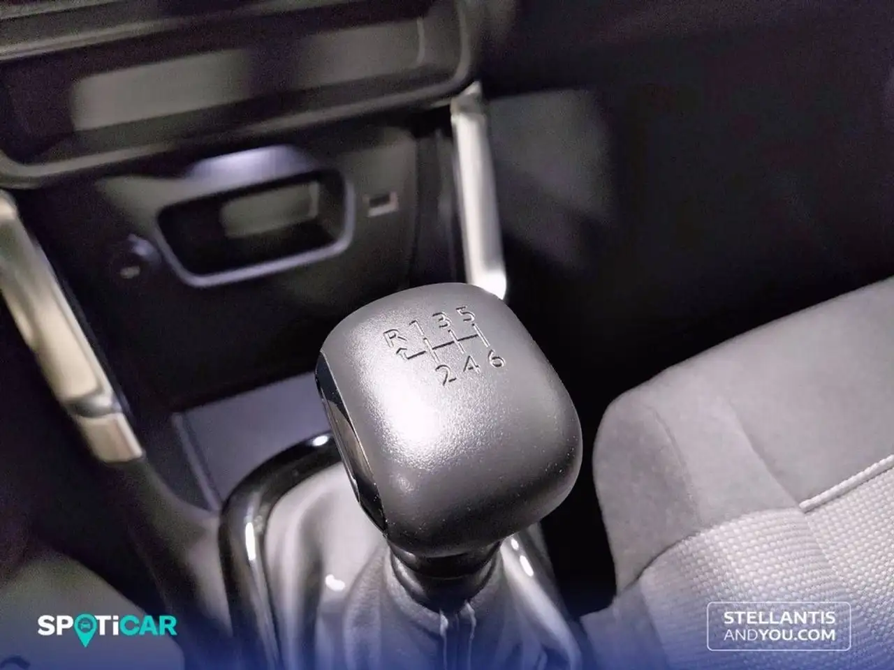 Citroen C3 Aircross Puretech S&S Plus 110 — معرض صور السيارة 19
