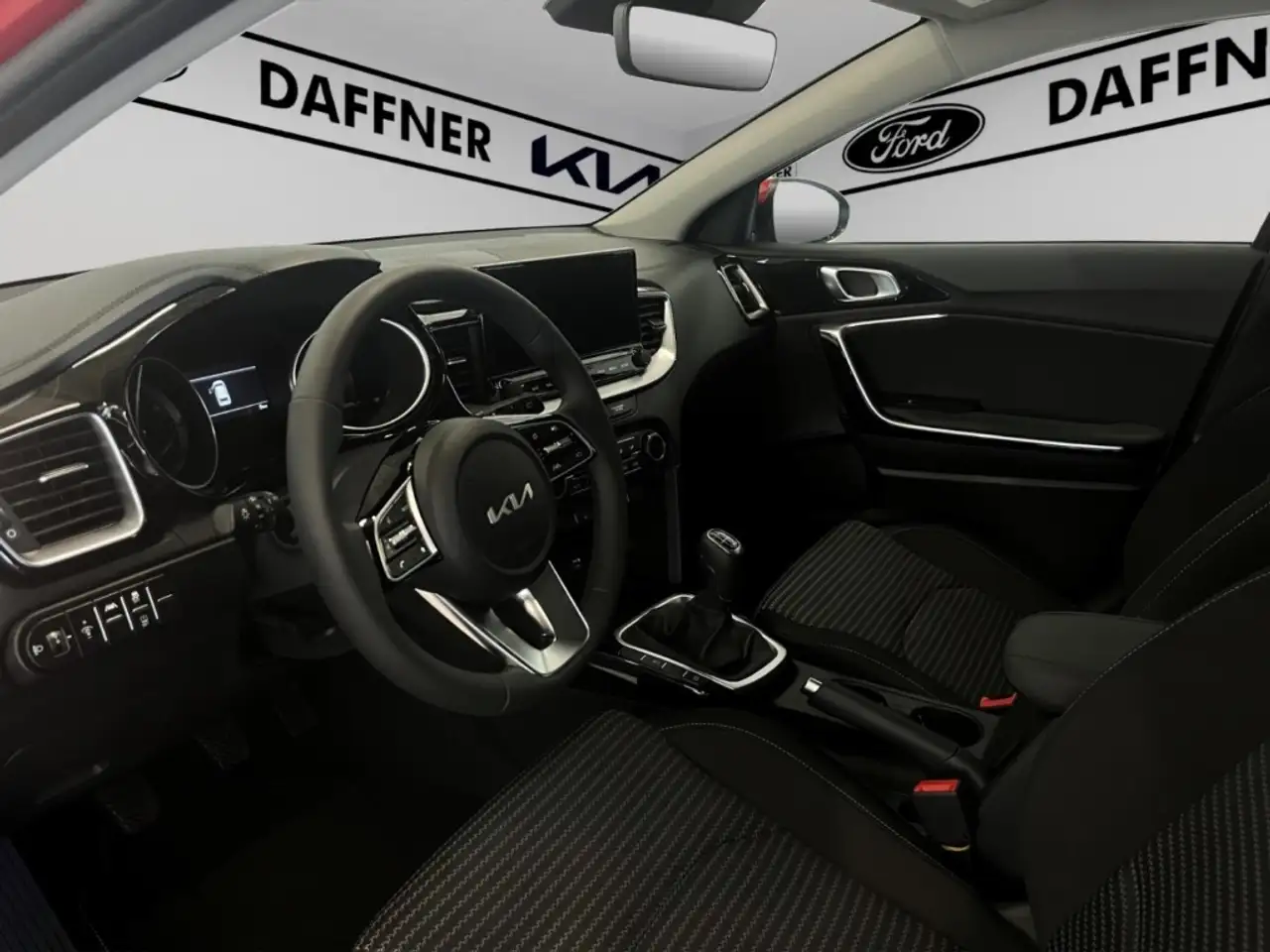Kia Ceed SW / cee'd SW Vision Kamera Tempomat Navigation DAB — Vehicle gallery 8