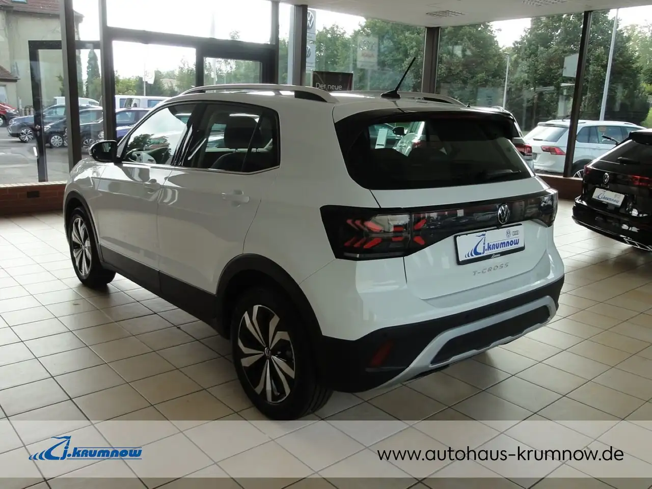 Volkswagen T-Cross T-Cross Style 1.0 TSI DSG Matrix-LED+App-Connect — Galería del vehículo 3