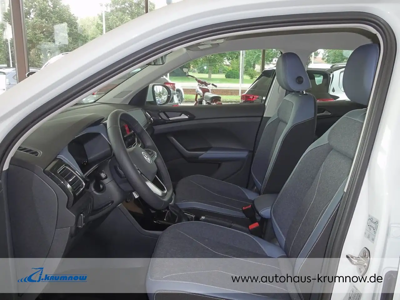 Volkswagen T-Cross T-Cross Style 1.0 TSI DSG Matrix-LED+App-Connect — Galería del vehículo 8