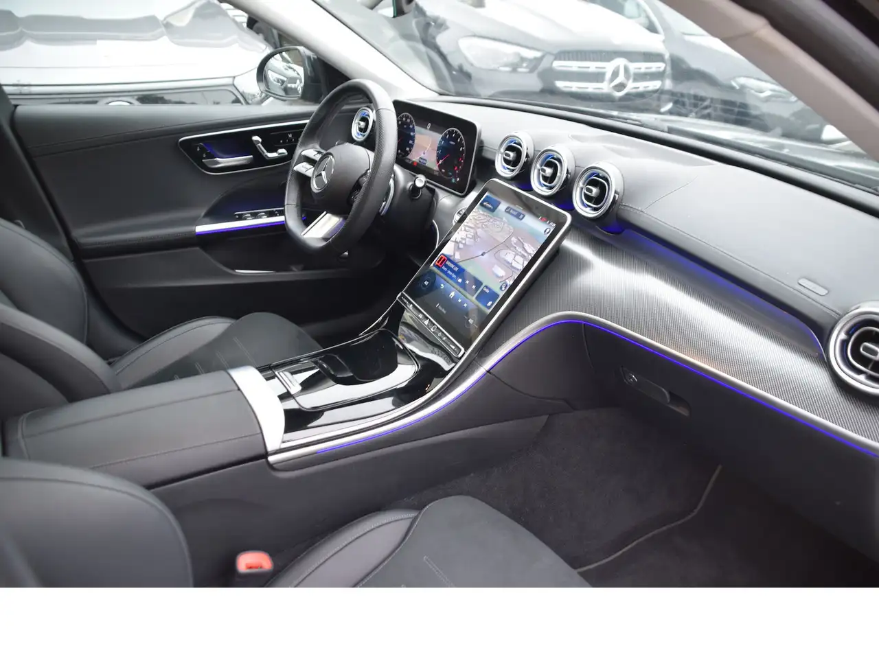 Mercedes-Benz C 180 AMG Line Advanced Plus (SHD Night Memo Spur — Vehicle gallery 12