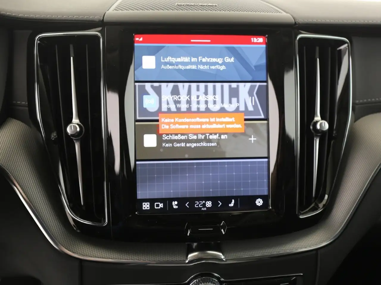 Volvo XC60 Ultra Dark Recharge Plug-In Hybrid AWD T8 Twin Eng — Galería del vehículo 12