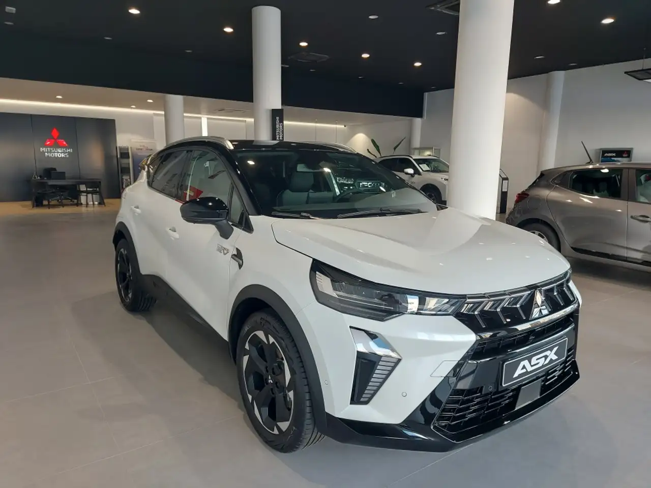 Mitsubishi ASX 160 HEV Kaiteki — Vehicle gallery 3