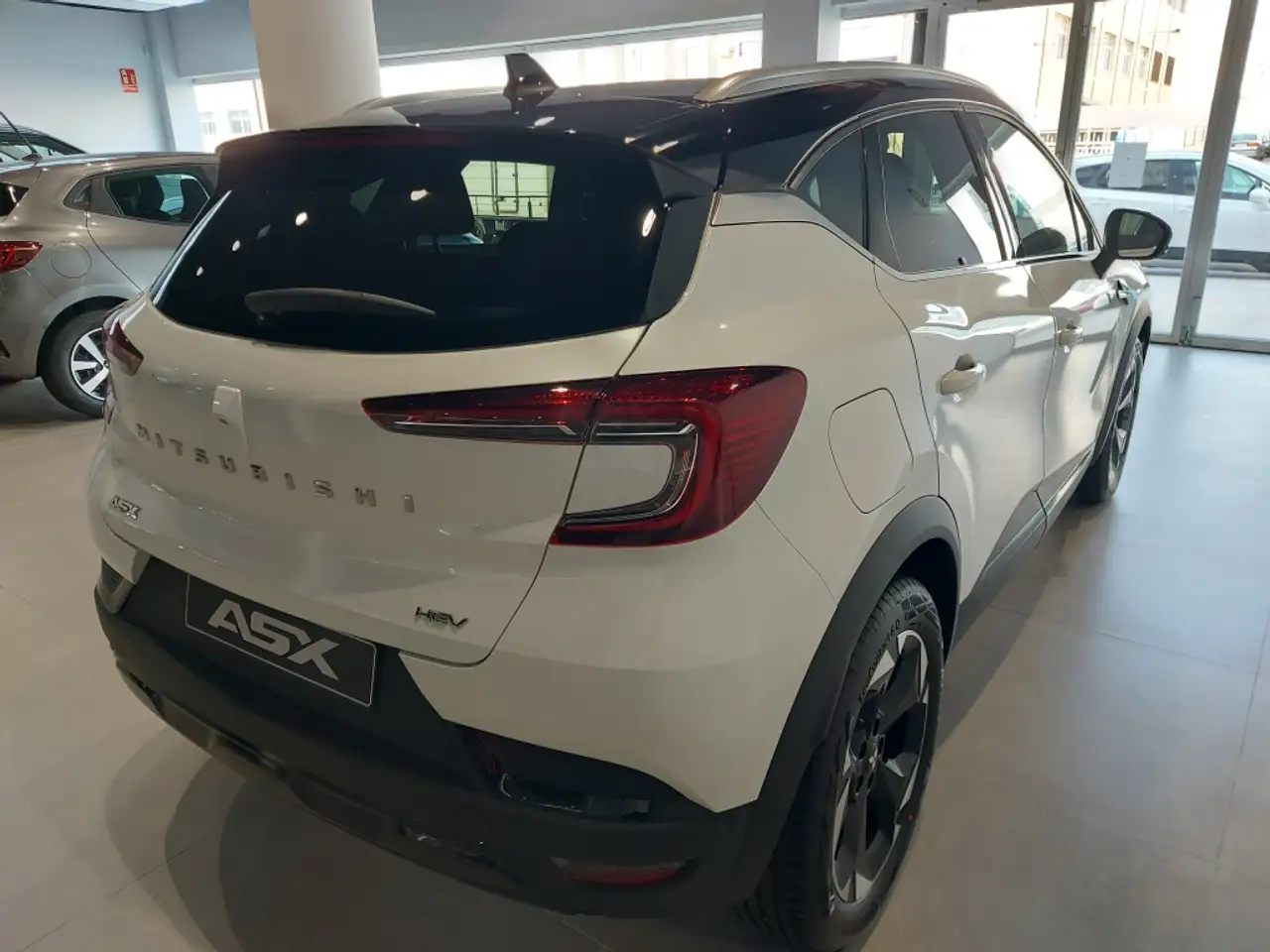 Mitsubishi ASX 160 HEV Kaiteki — Vehicle gallery 4