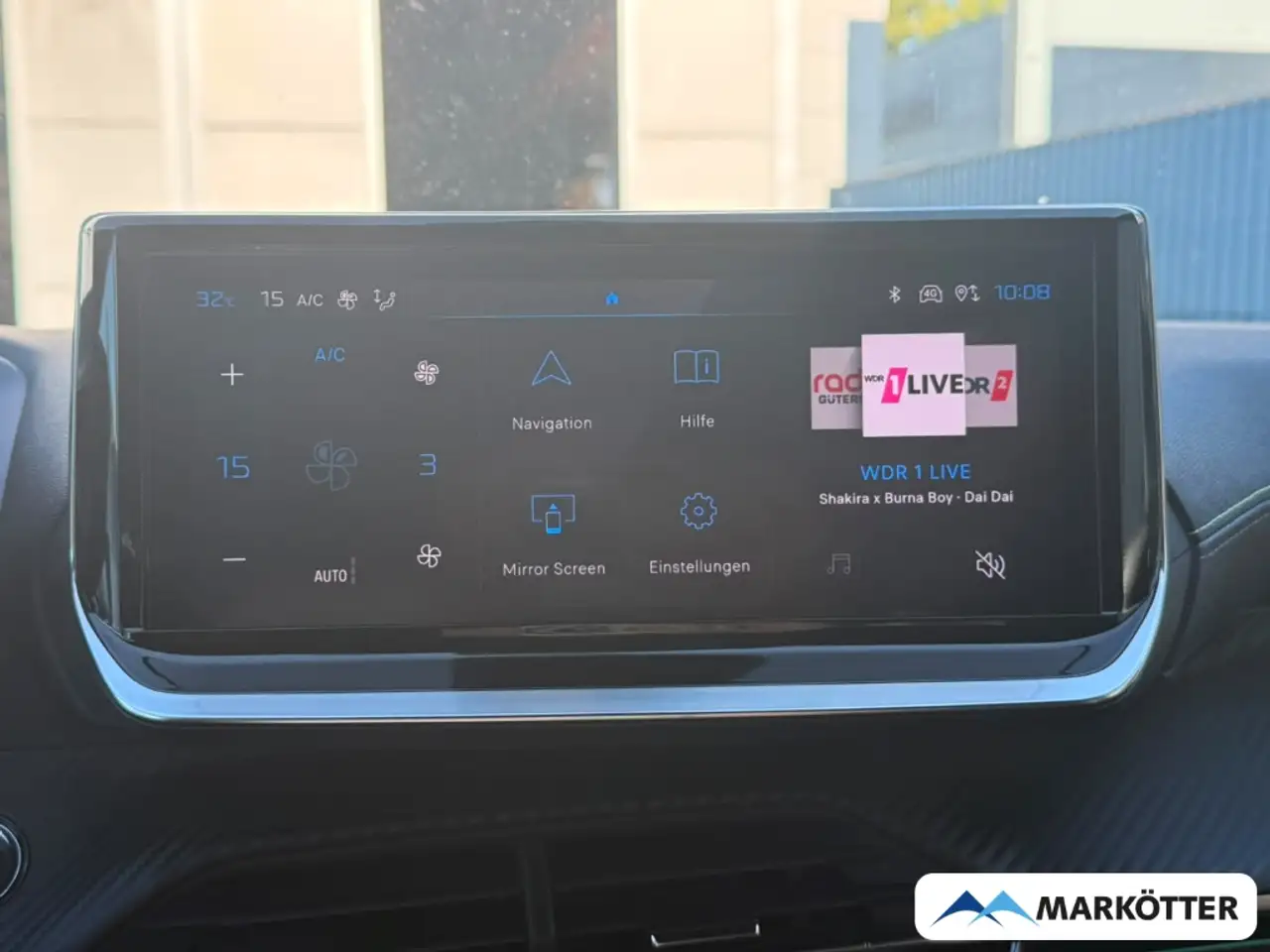 Peugeot 208 GT Hybrid CAM/DAB/LED/MASSAGE/NAVI/SHZ/TEMP — Vehicle gallery 21