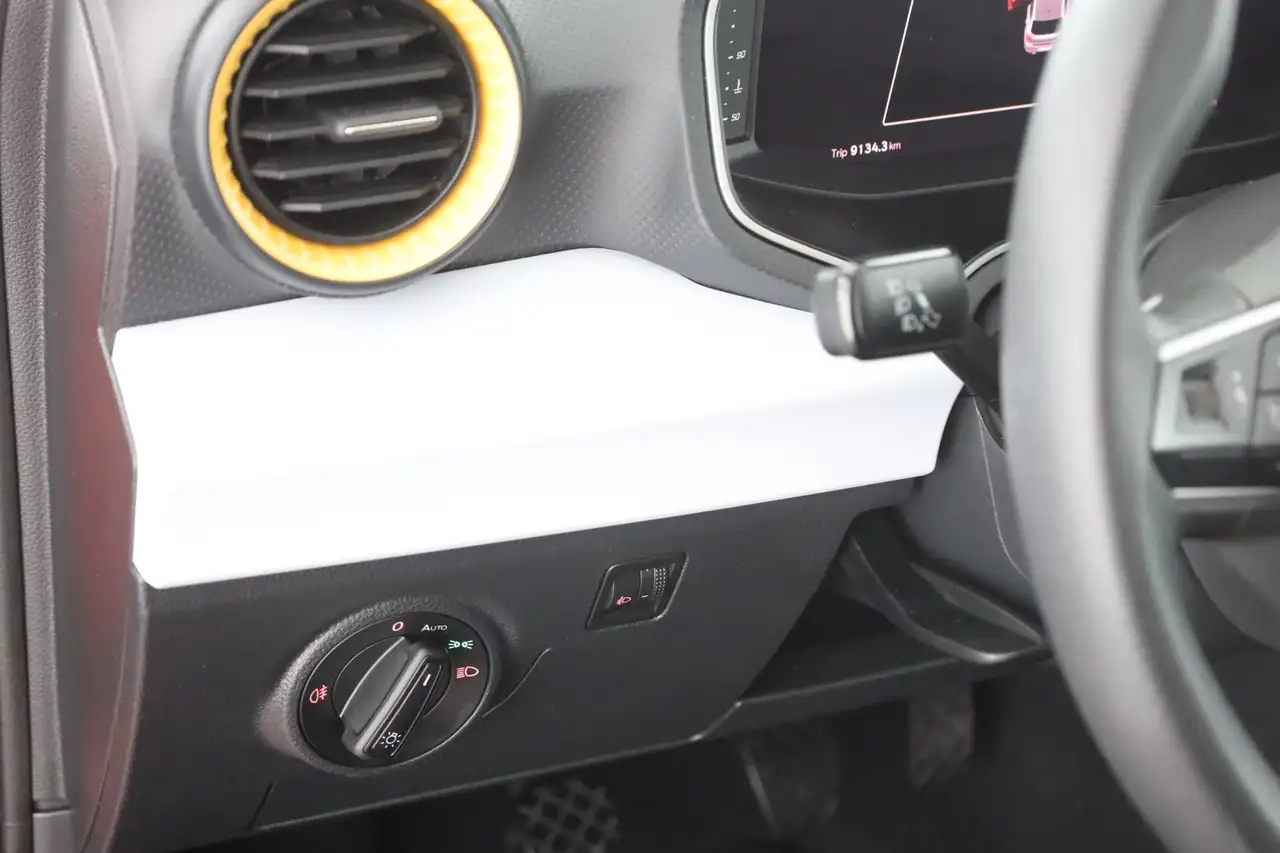 SEAT Ibiza 1.0 TSI Style LED FullLink Klimaaut. PDC — Vehicle gallery 21
