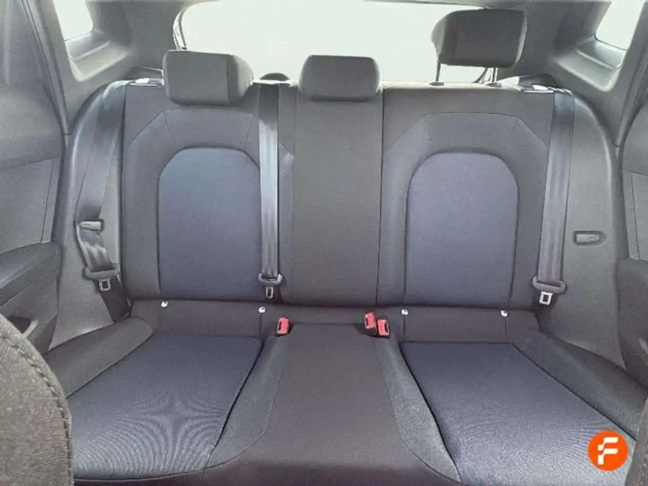 SEAT Ibiza 1.5 TSI 110kW DSG FR 40 Aniversario — معرض صور السيارة 14
