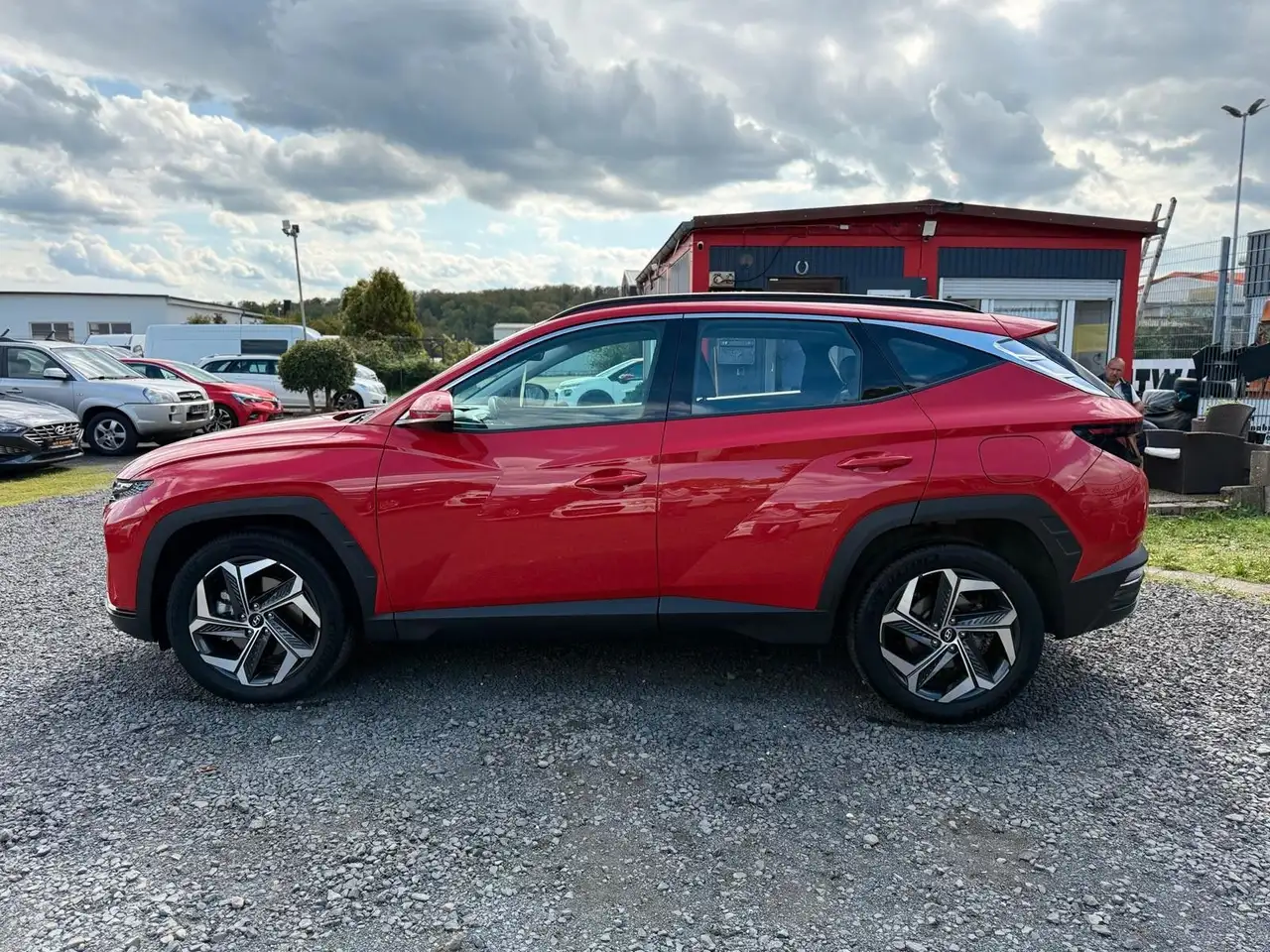 Hyundai TUCSON Basis Plug-In Hybrid 4WD/ALLRAD/AUTOMATIK — Galería del vehículo 3