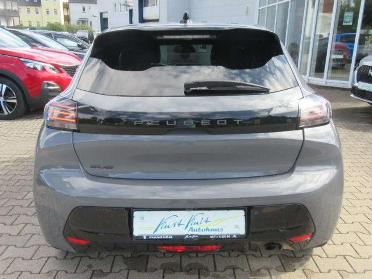Peugeot 208 Allure PT 100 EAT8*Sitzheizung*Navi* — معرض صور السيارة 6