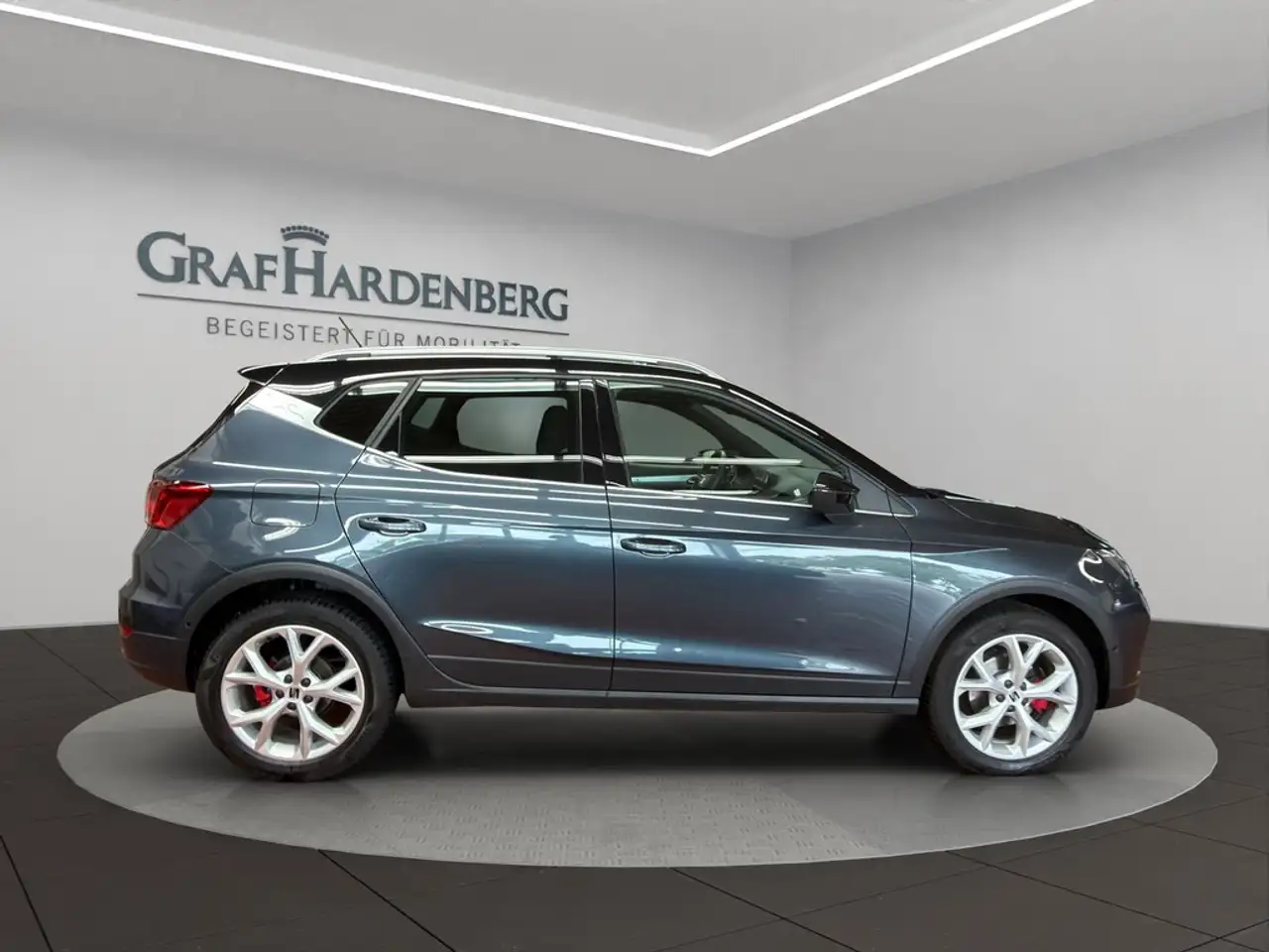 SEAT Arona FR 1.5 TSI DSG LED Kessy — Galería del vehículo 7