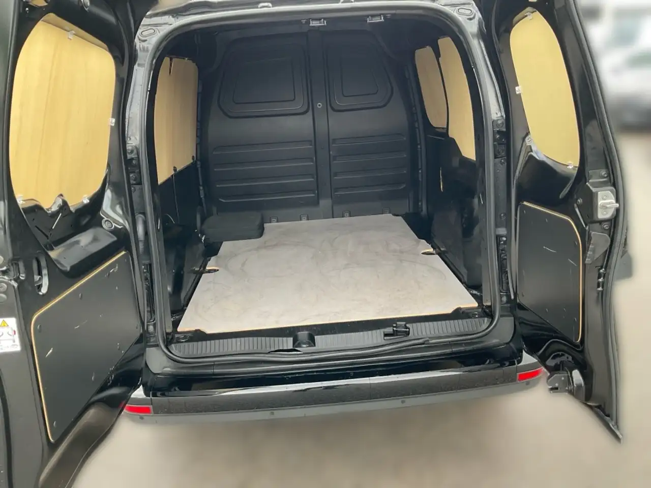 Mercedes-Benz Citan e KA Pro Standard Navi*MBUX*75KWDC/22KWAC* — Galerie du véhicule 15