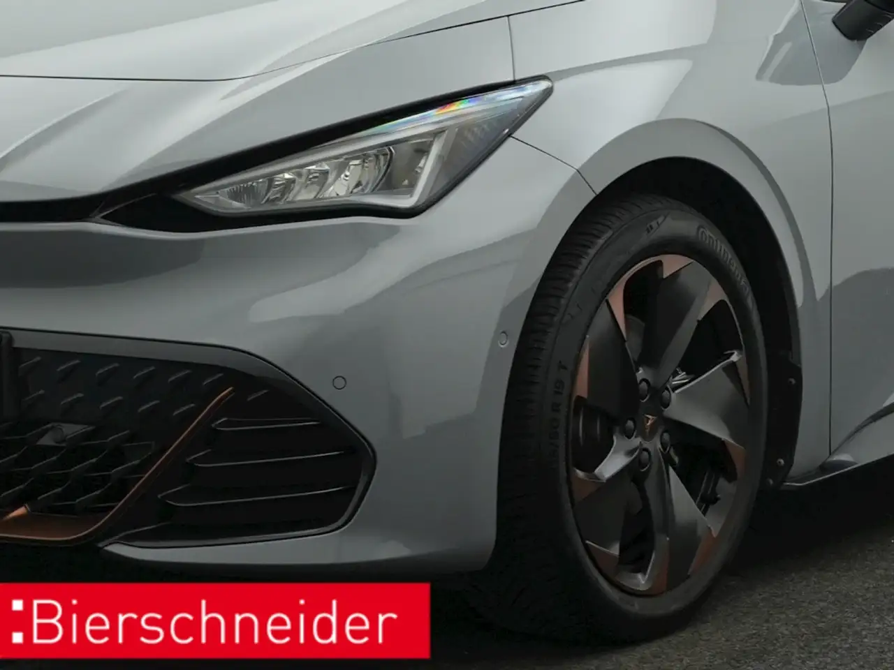 CUPRA Born 5-J-GAR NAVI LED KAMERA — Galería del vehículo 18