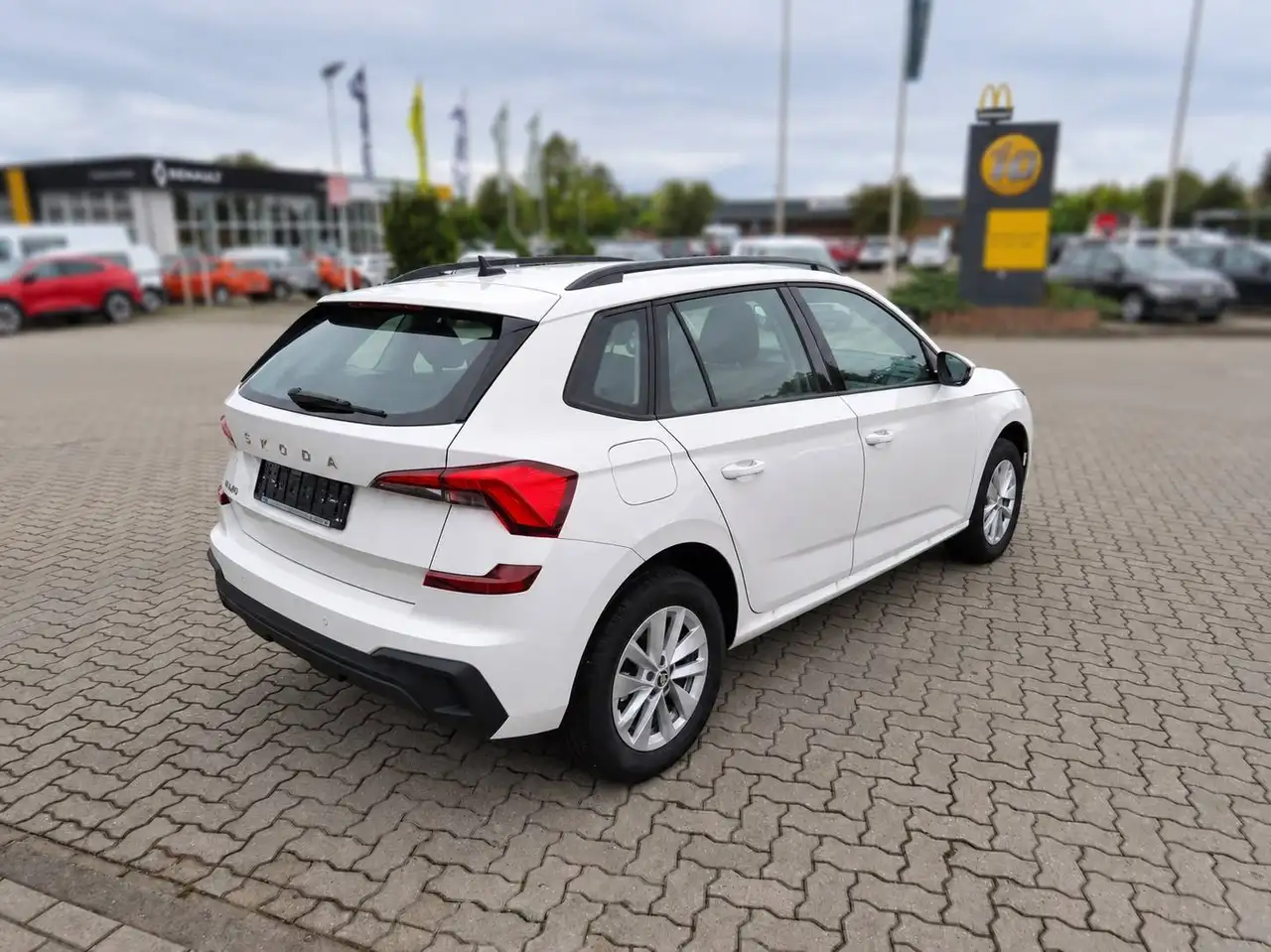 Skoda Kamiq Essence incl. Winterkompletträder — Galerie du véhicule 5
