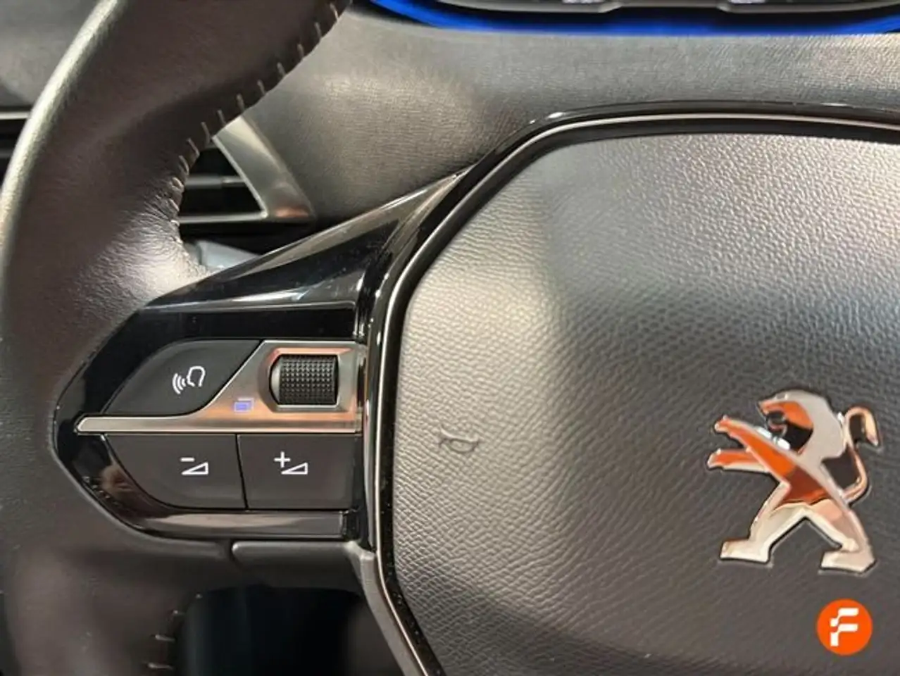 Peugeot 3008 1.2 PureTech 96KW (130CV) S&S GT — Vehicle gallery 9