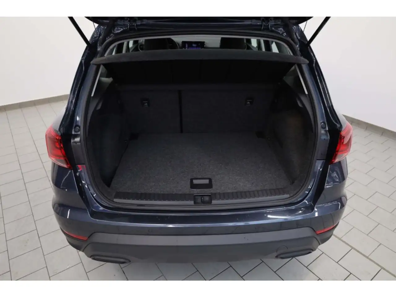 SEAT Arona 1.0 TSI Style Edition — Galería del vehículo 16