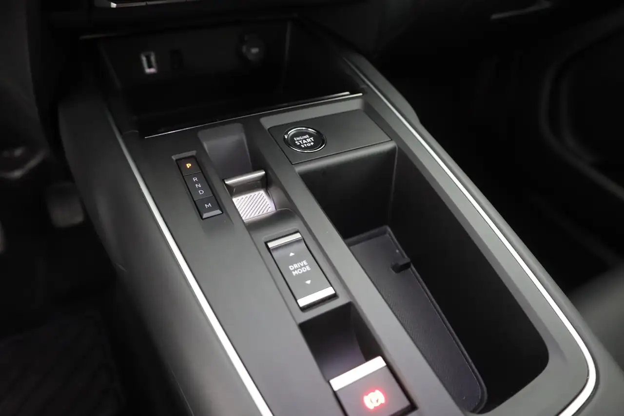 Citroen C5 Aircross 1.2M-Hybrid Plus LED Navi ACC Kamera — معرض صور السيارة 14
