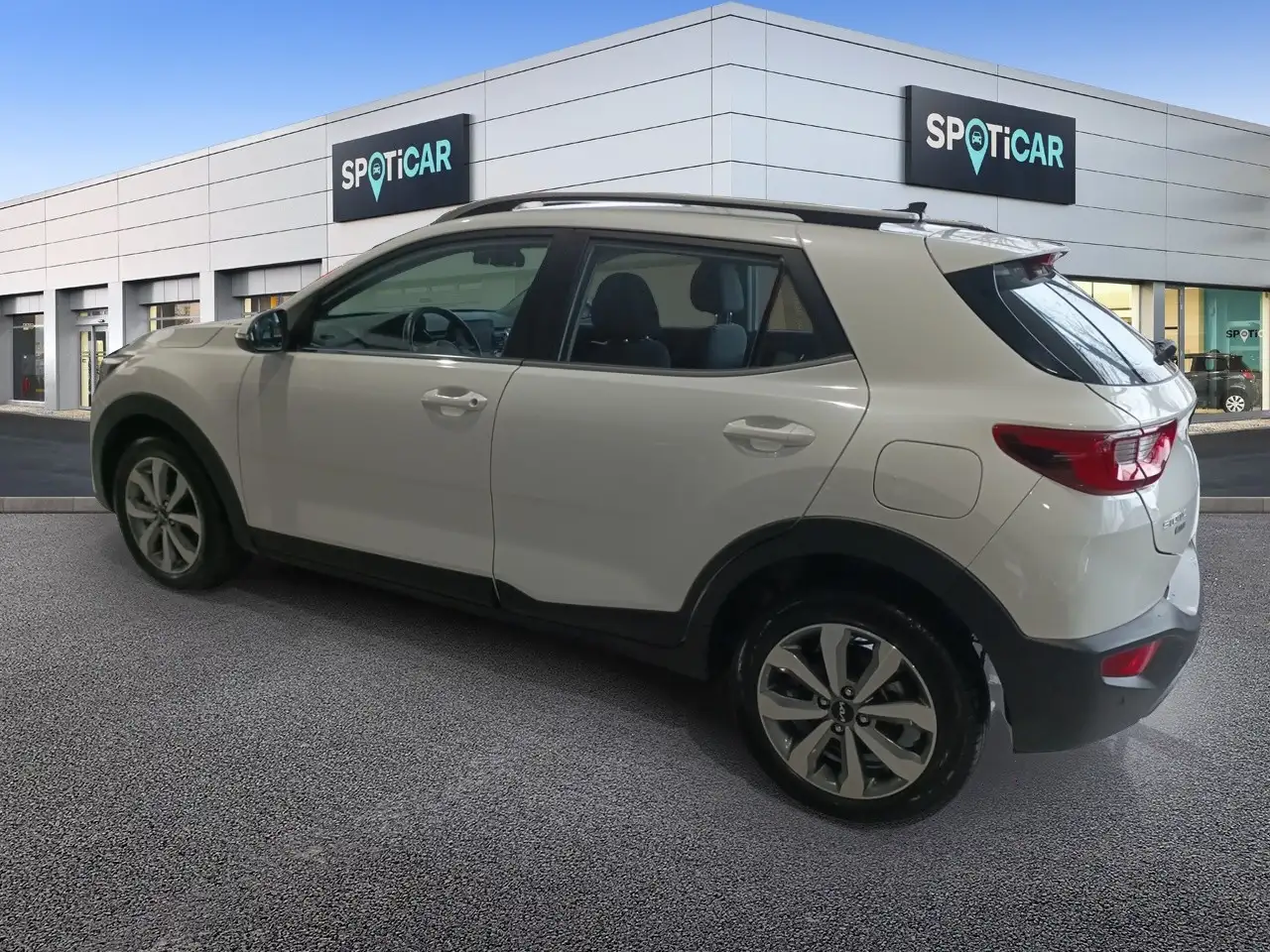 Kia Stonic 1.0 T-GDi MHEV Drive 100 — Vehicle gallery 4