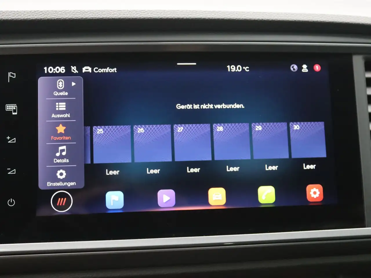 CUPRA Ateca 1.5TSI DSG/ CarPlay, Navi, ParkAssist, LED — Vehicle gallery 16