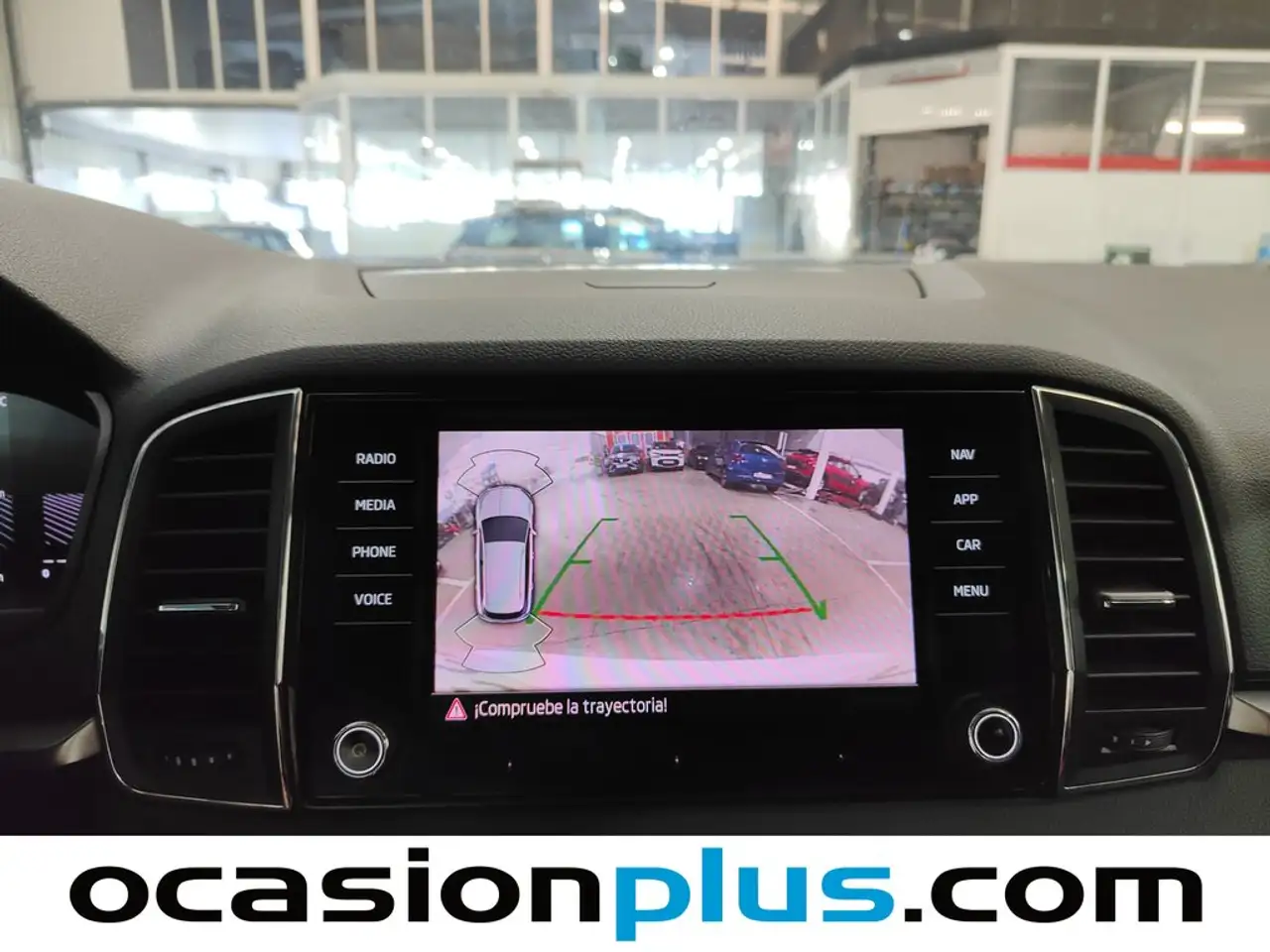 Skoda Karoq 2.0TDI Adblue Selection 85kW — معرض صور السيارة 6