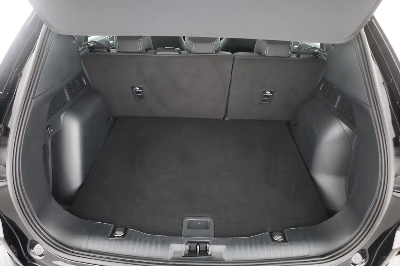 Ford Kuga 1.5 EB Cool & Connect LED Navi Sitzheizung — معرض صور السيارة 27