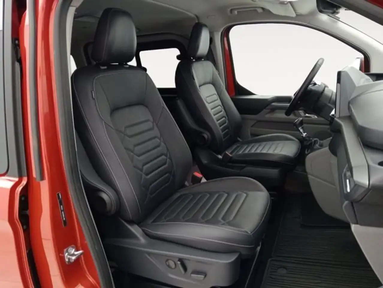 Ford Tourneo Custom 2.0 150CV — Galerie du véhicule 8