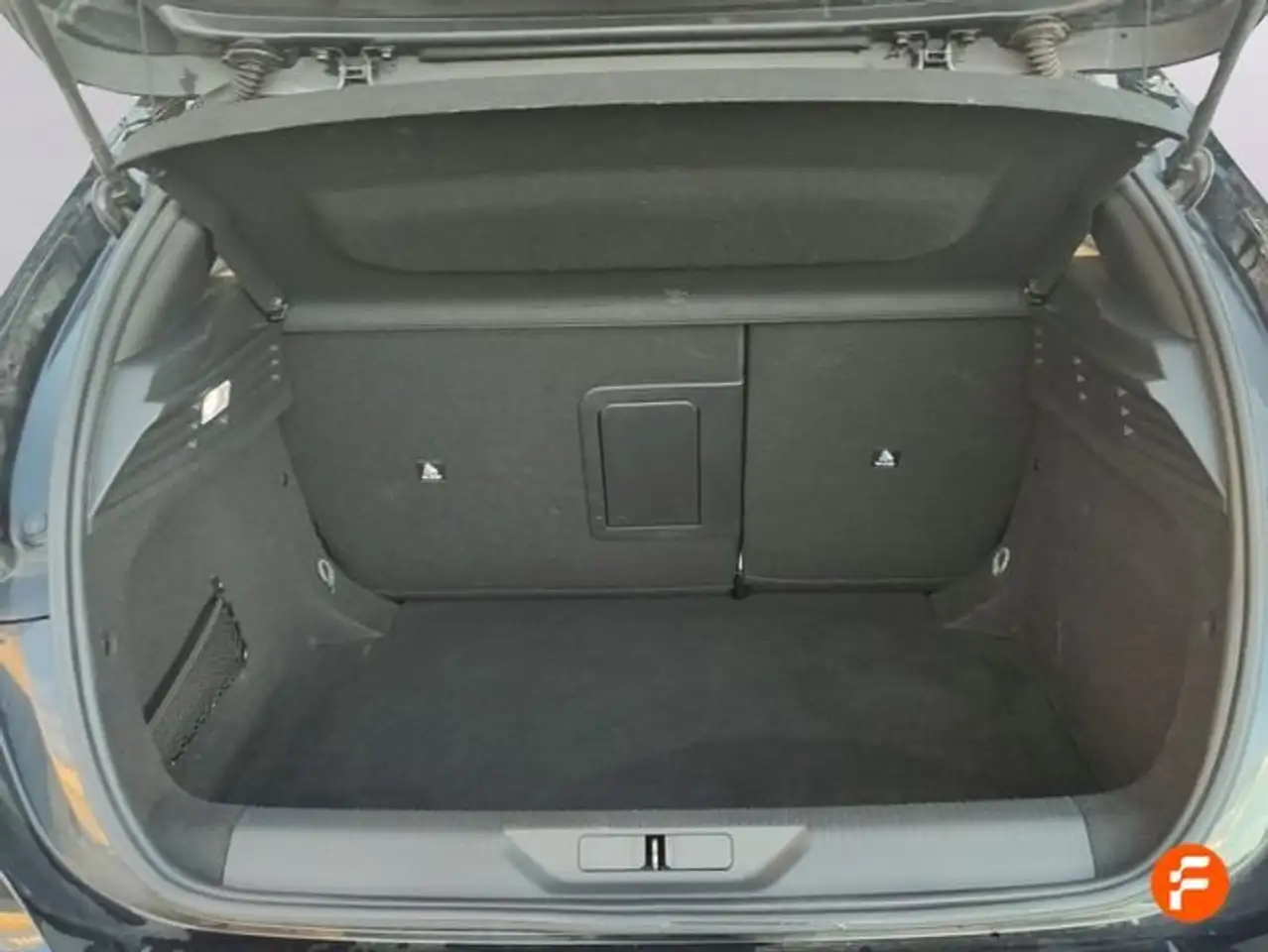 Peugeot 308 1.2 PureTech S&S Allure 130 — Galerie du véhicule 10