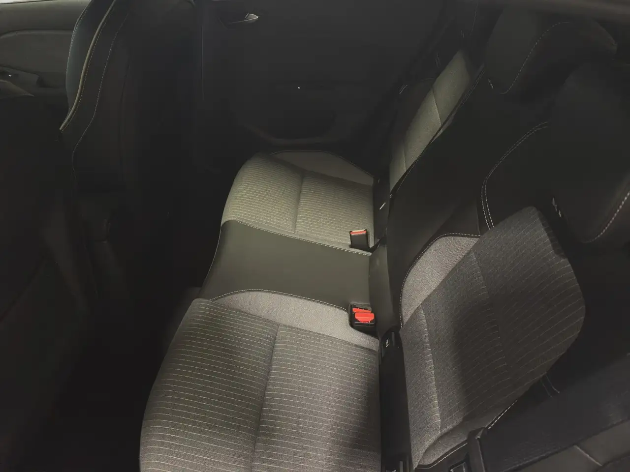 Renault Clio V Techno Klima Rückfahrkamera Fenster el. — معرض صور السيارة 14