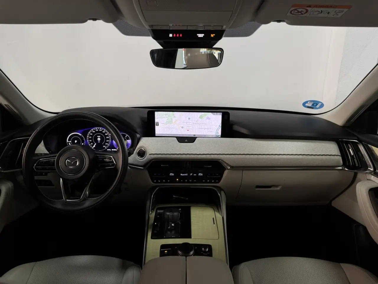 Mazda CX-60 2.5L e-Skyactiv-G PHEV Takumi AWD — Vehicle gallery 28