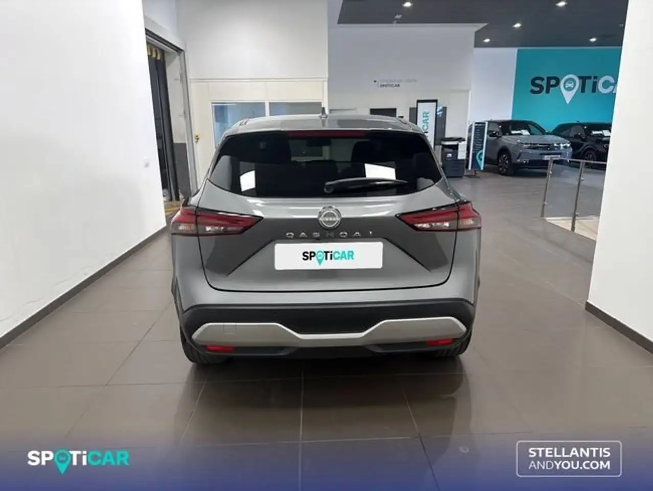 Nissan Qashqai DIG-T 103kW (140CV) mHEV 4x2 Acenta — معرض صور السيارة 5
