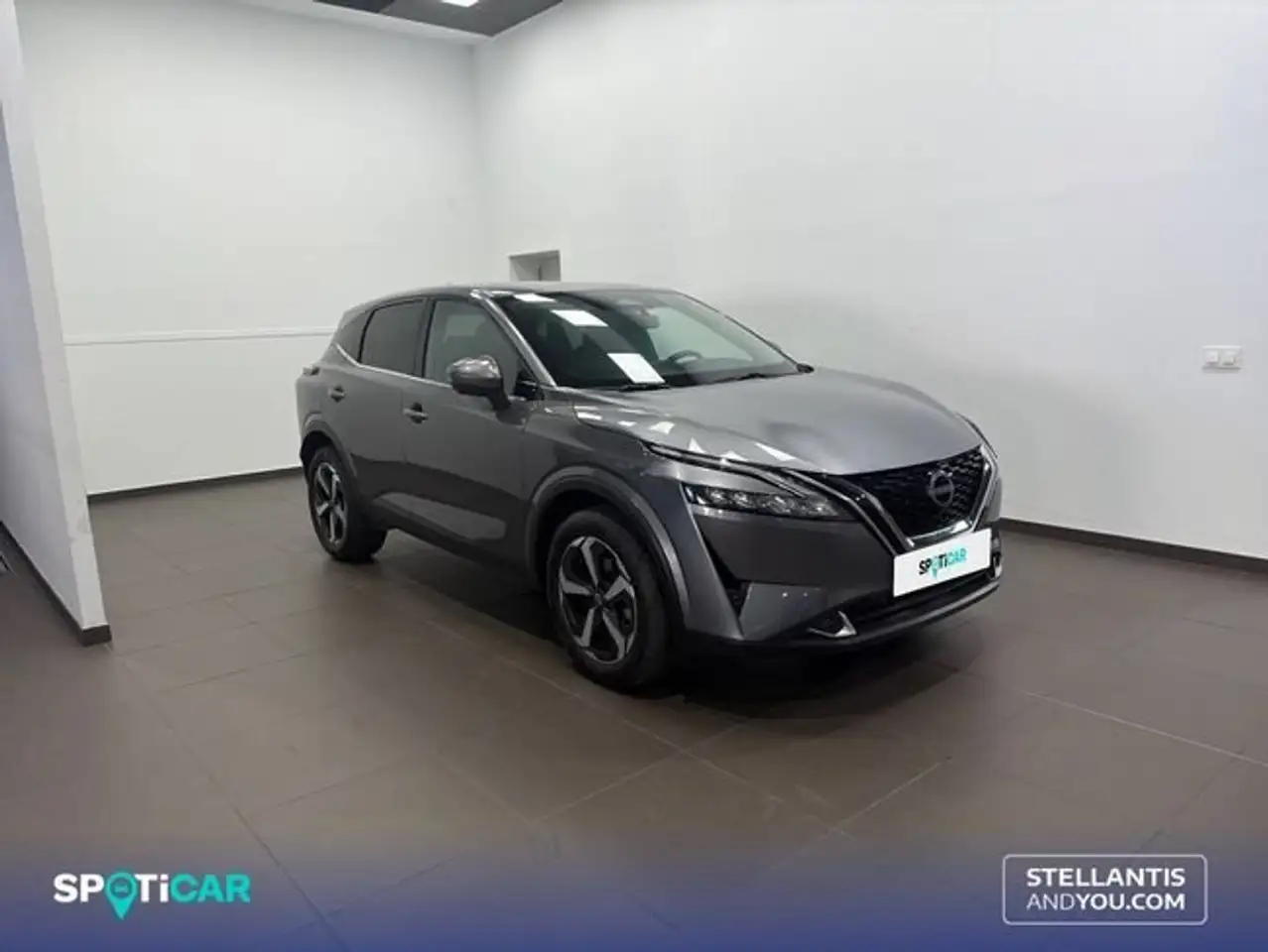 Nissan Qashqai DIG-T 103kW (140CV) mHEV 4x2 Acenta — معرض صور السيارة 3