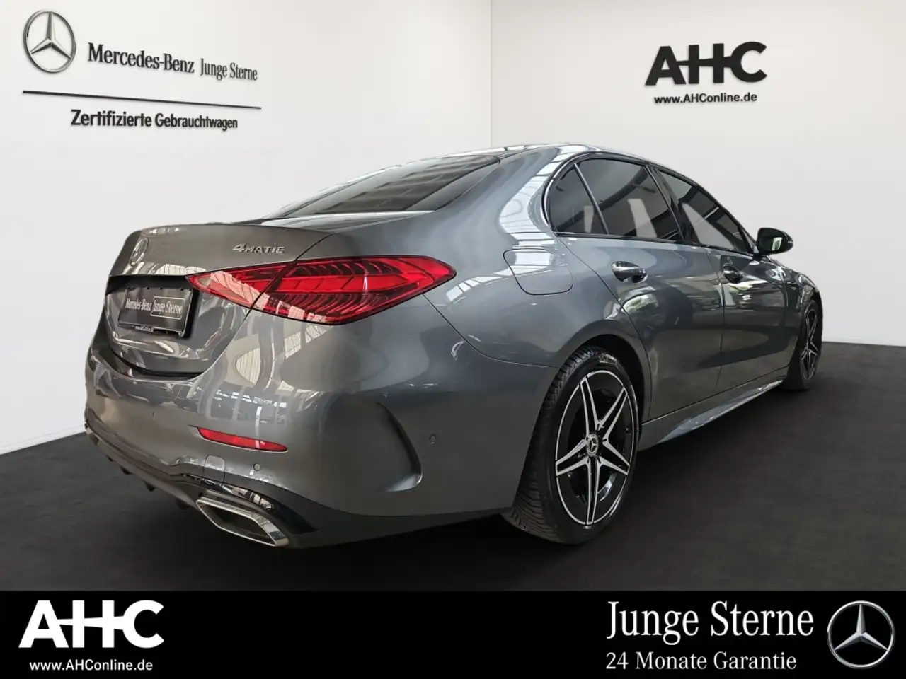 Mercedes-Benz C 300 4M AMG Night AHK Pano LED 360 Memory Sport — معرض صور السيارة 3