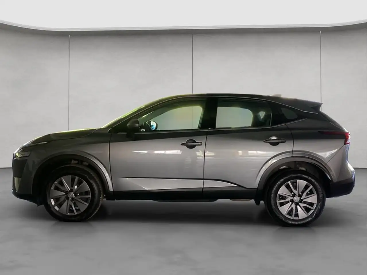 Nissan Qashqai 1.3 DIG-T MHEV Visia — معرض صور السيارة 2