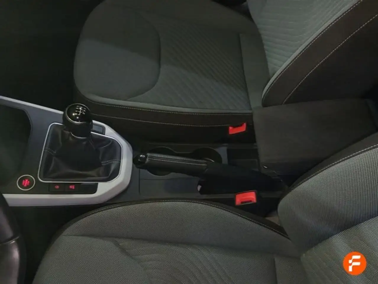 SEAT Ibiza 1.0 TSI S&S Special Edition 115 — Vehicle gallery 17