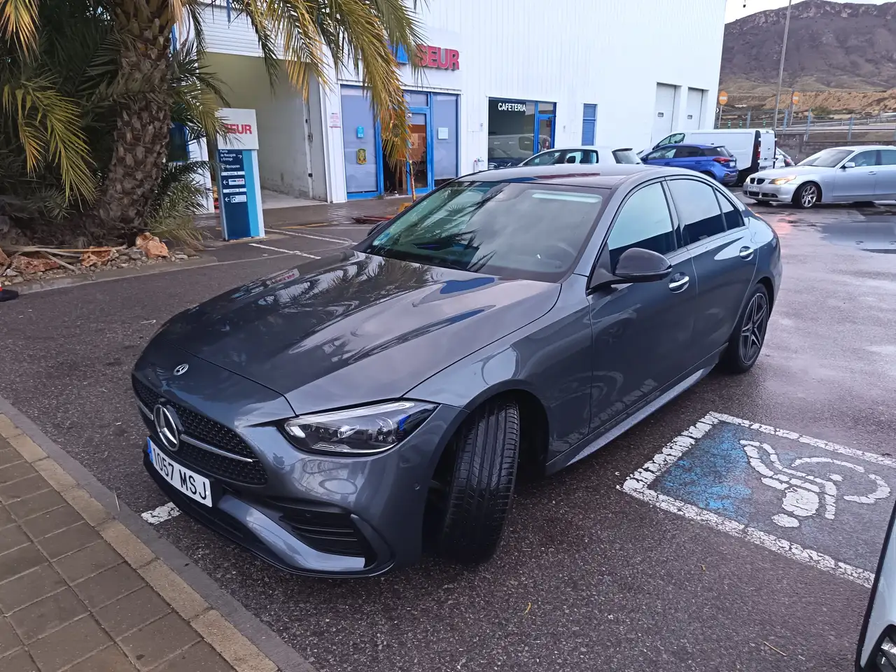 Mercedes-Benz C 220 C 220d 9G-Tronic — Vehicle gallery 3