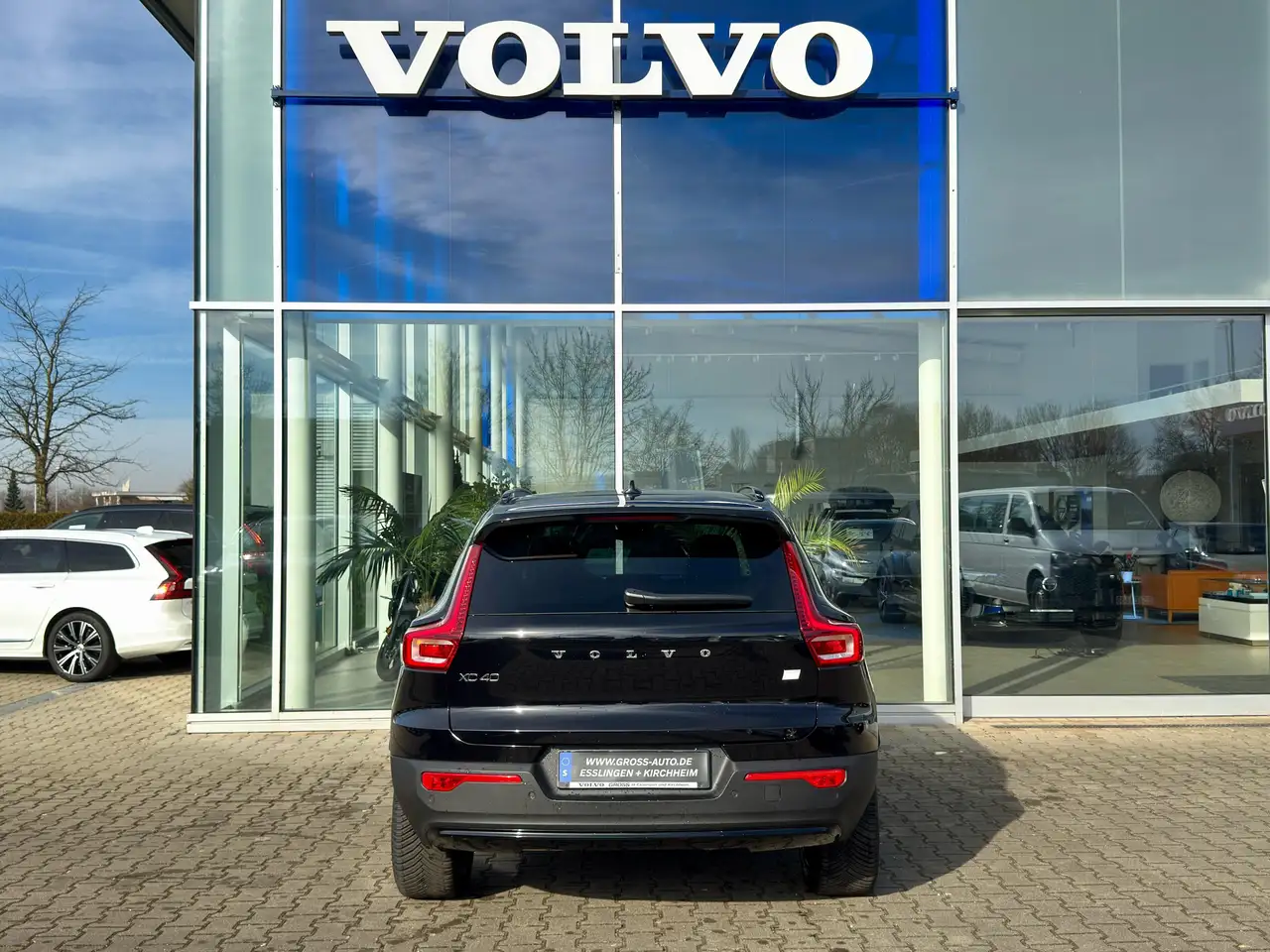 Volvo XC40 Plus Recharge Pure Electric Single Extended Range — Vehicle gallery 5